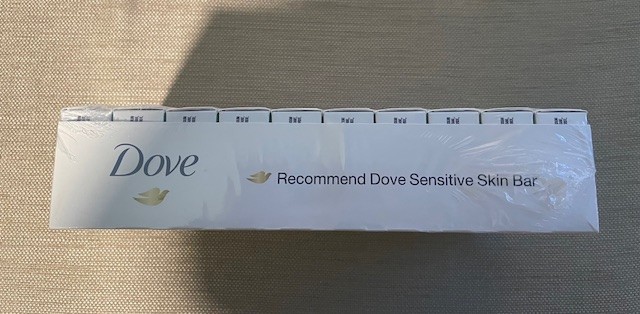 Dove Sensitive Skin Travel Size 1 oz Bars Case/30 NIB Fragrance Free