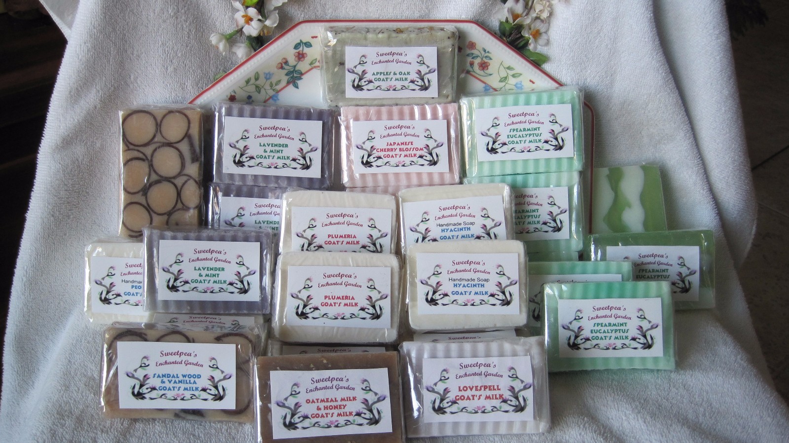 HANDMADE NATURAL GOAT’S MILK SOAP BARS,3.5 to 5 oz, VARIOUS SCENTS