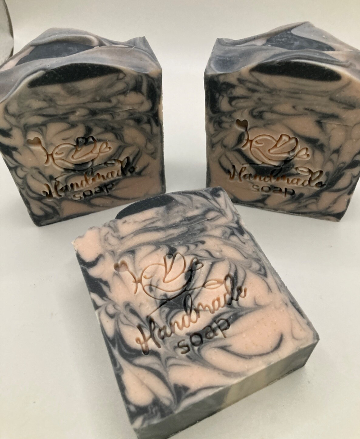 Aloe Vera Juice – Charcoal & Calamine Soap Bars, Lot 3 Bars (5.0 oz Each)
