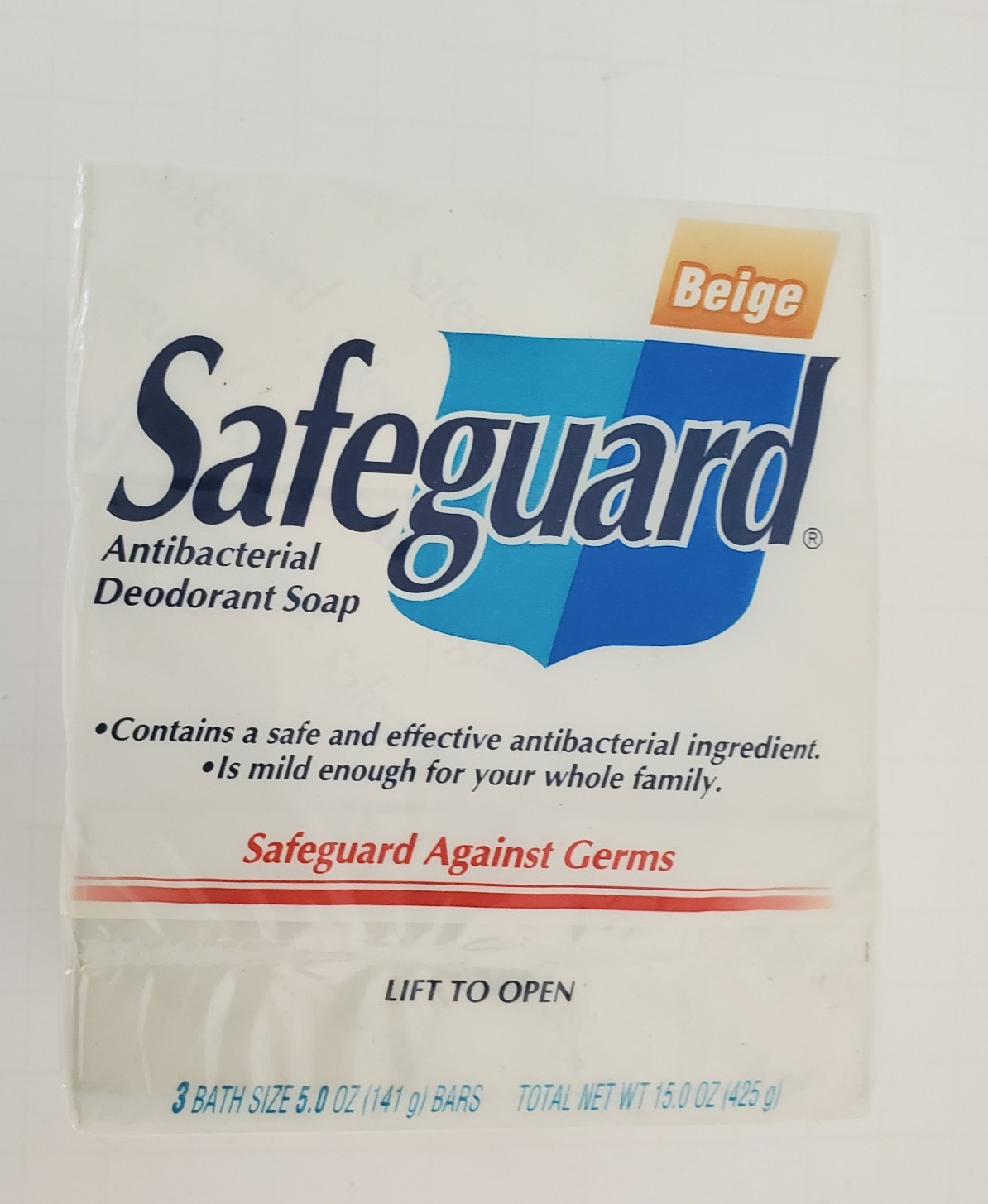 Vintage 1995 Safeguard Beige Antibacterial Bar Soap 3 Pack Bath Size 5oz Each