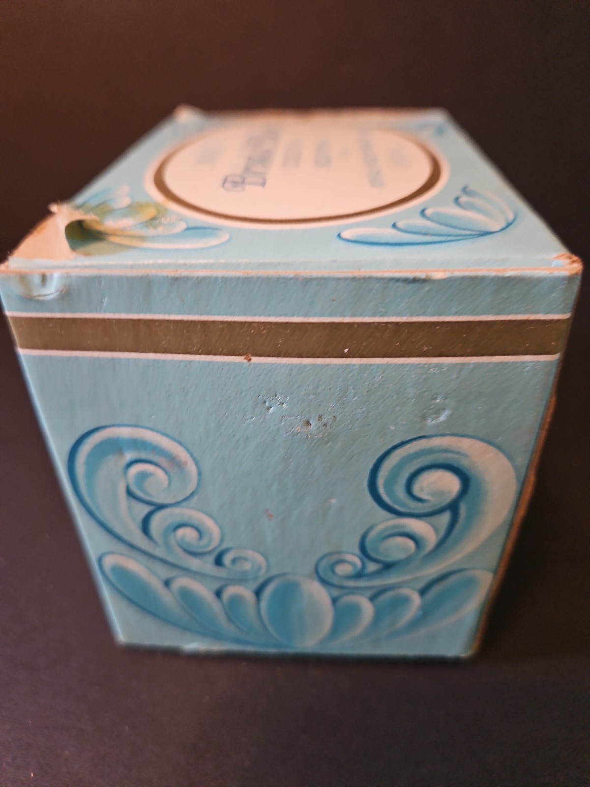 Vintage Avon Bristol Blue Collection Soap Dish & Imperial Garden Fragranced soap