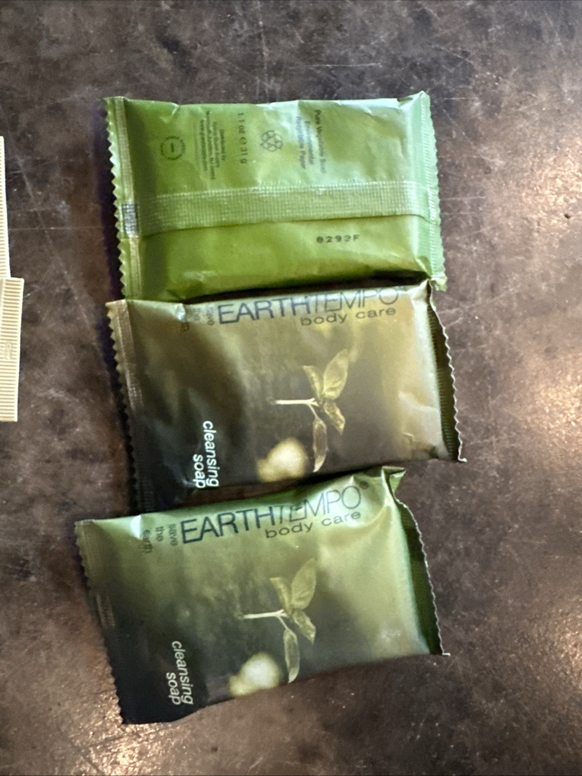Earth Tempo Travel Size French Milled Bath Soap Lot of 3 and 2 Body Lotions NEW