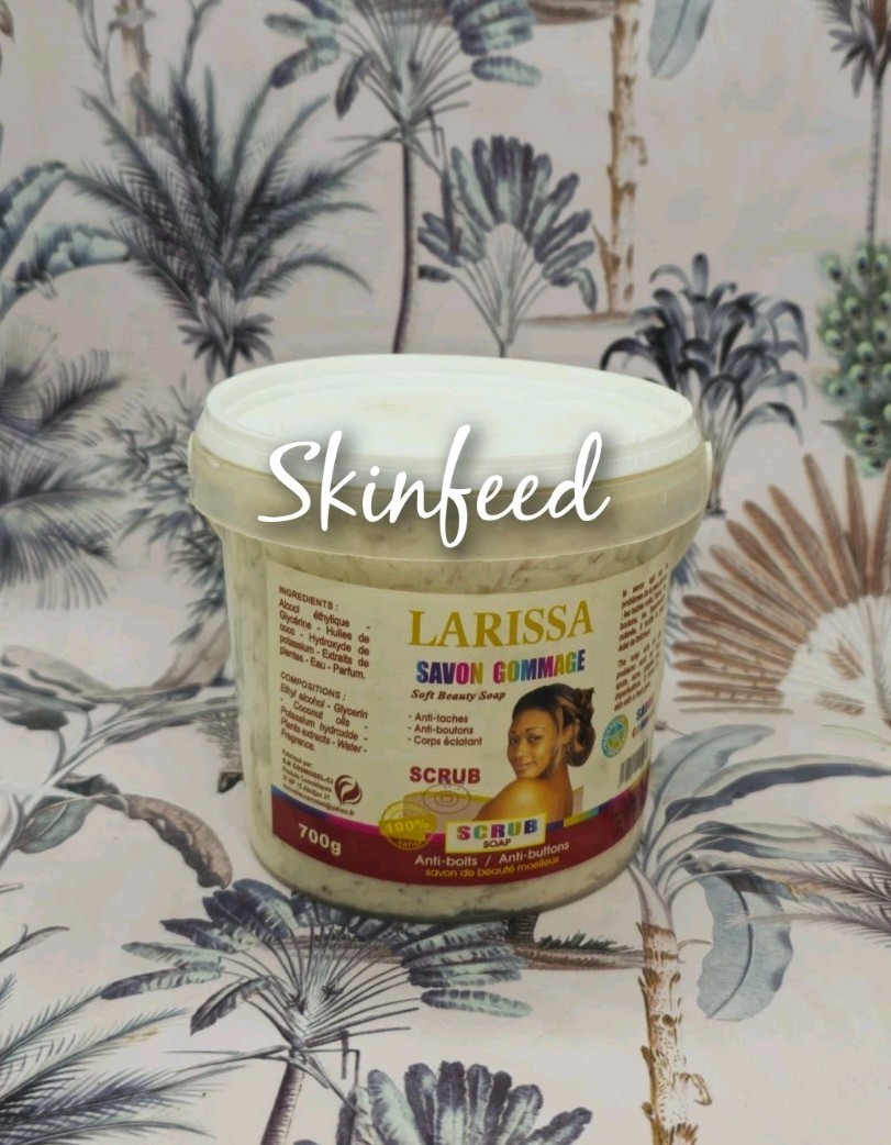 Larissa Lightening Gommage Beauty White Scrub Soap 700g