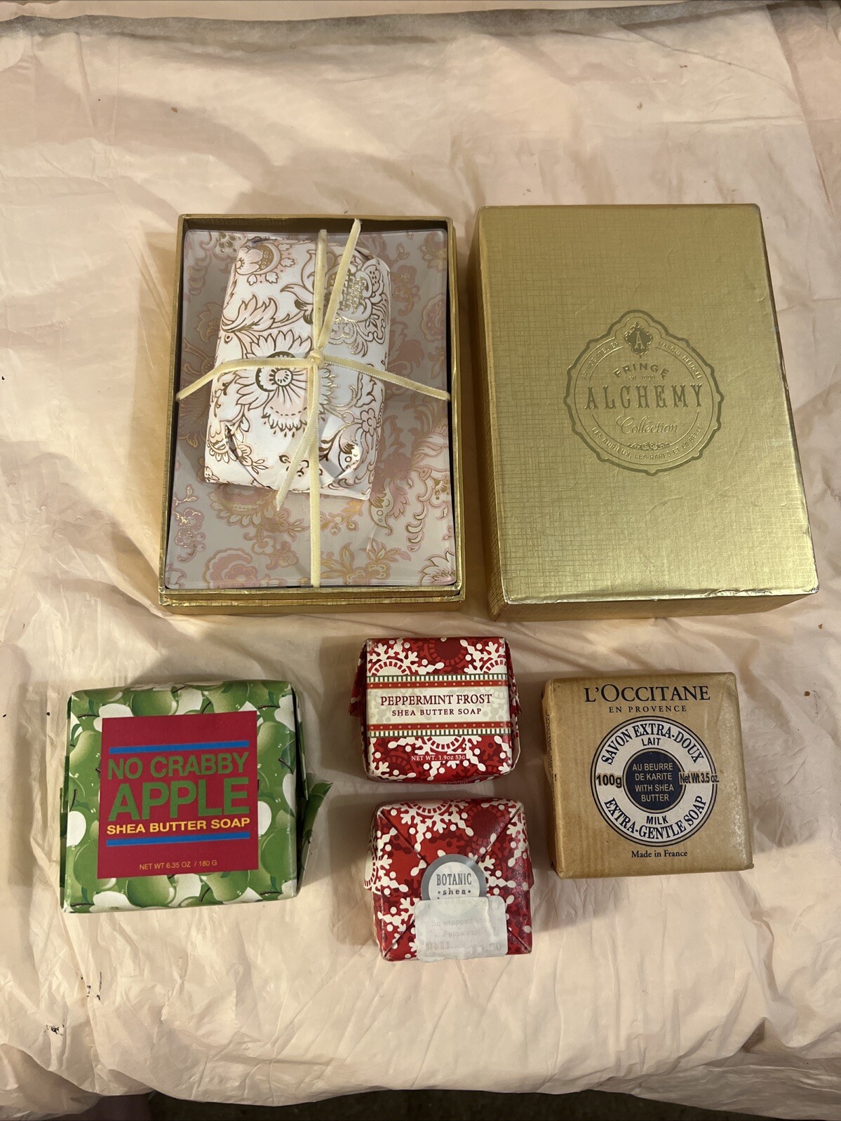 Fringe Alchemy Collection Scented Soap Savin & Glass Tray +4 Scented Soaps New