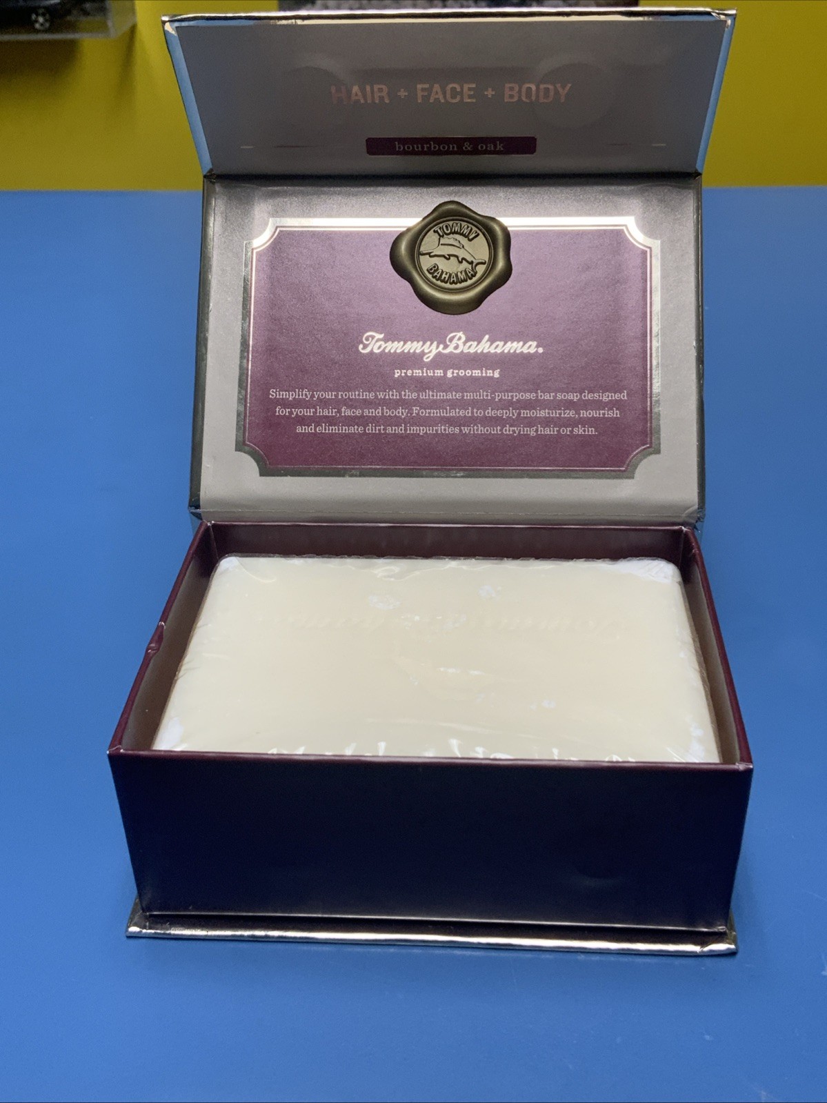 Tommy Bahama Bar Soap Bourbon & Oak 10 Oz Hair Face Body Damaged Box NEW
