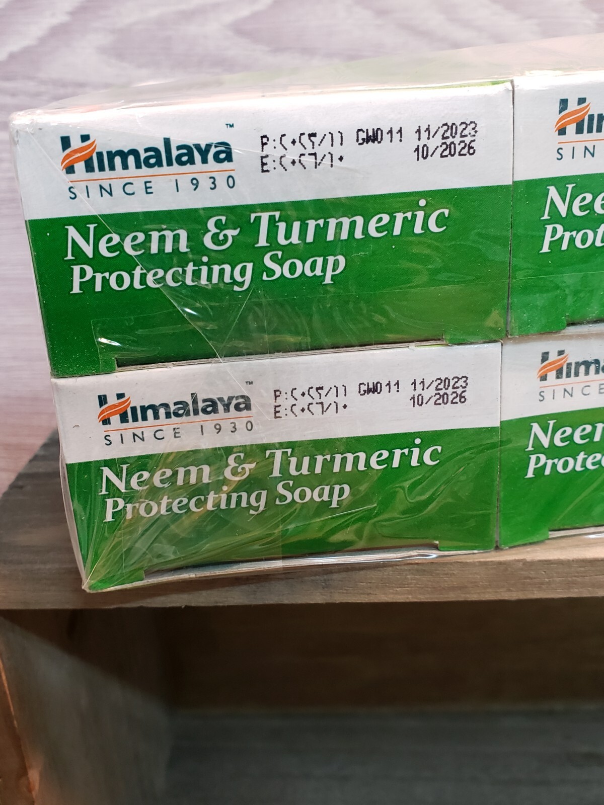 Himalaya NEEM & TURMERIC Protecting Soap – 125g/4.4 oz