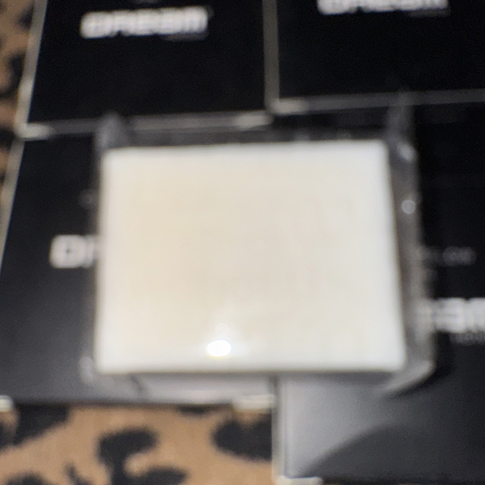 6 C.O. Bigelow LEMON LEAF Vegetable Soap .09 Oz Sealed. From Dream Hotels