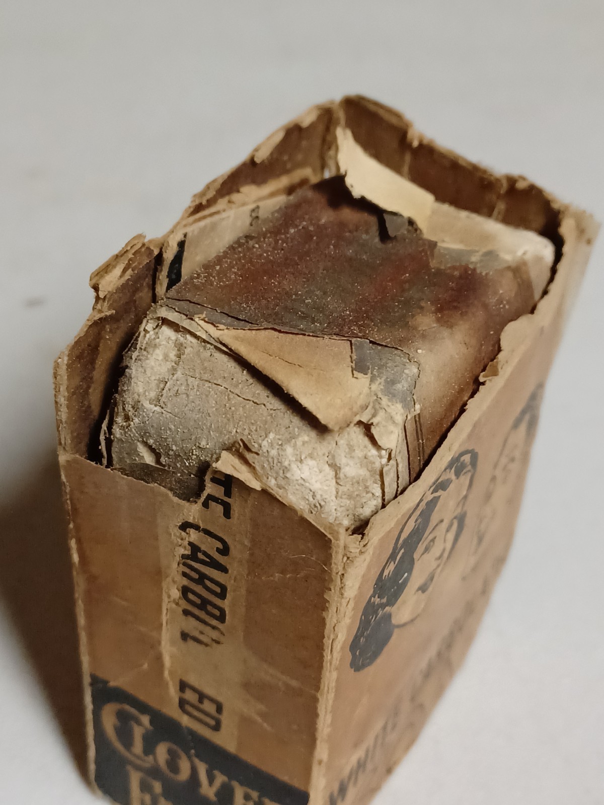 RARE Vintage CLOVER FARM White Carbolated Soap (Broken Box Damaged & Soap)