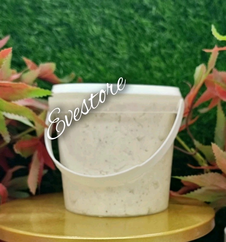 Larissa Lightening Gommage Beauty White Scrub Soap 700g