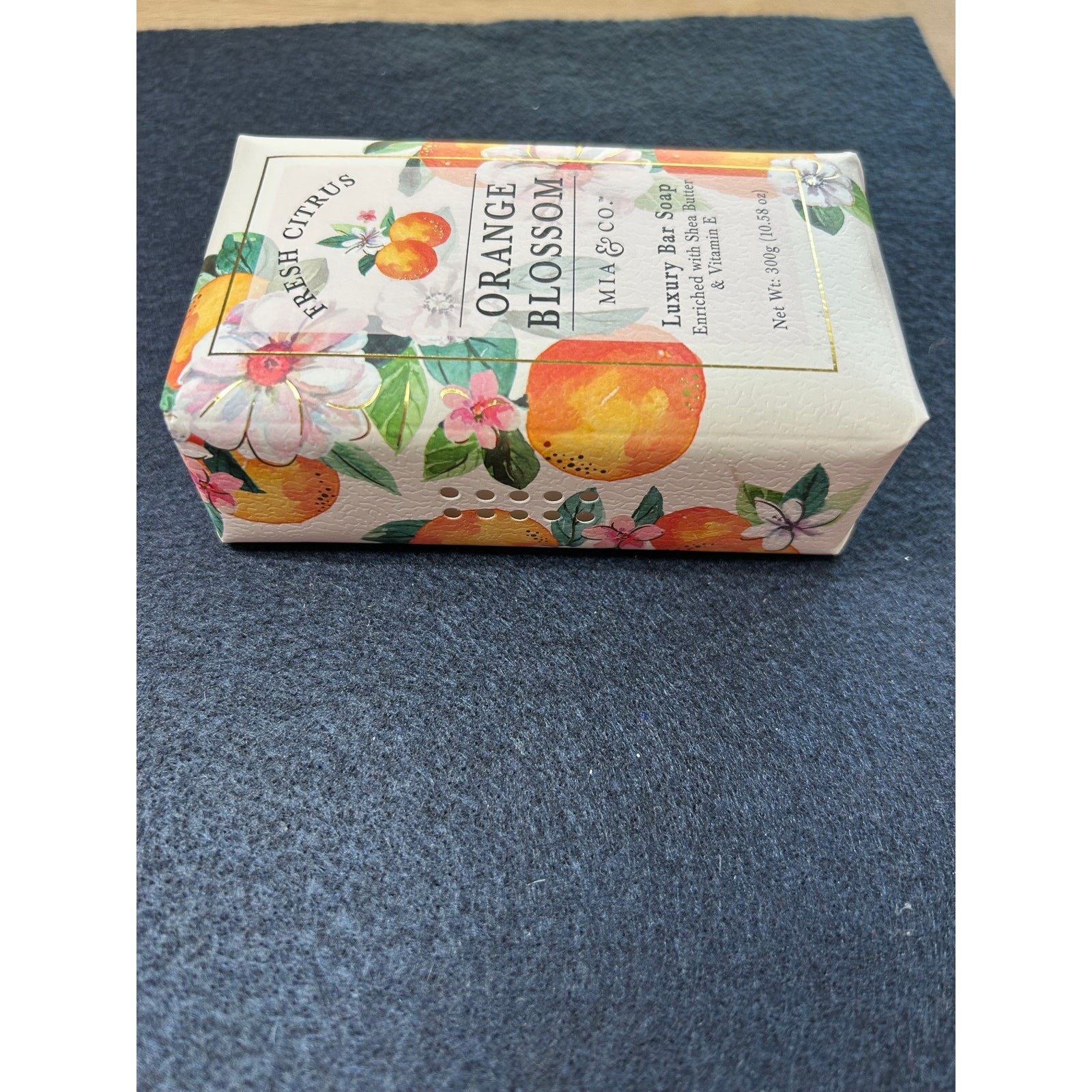 Mia & Co Fresh Citrus Orange Blossom Luxury Bar Soap NEW Shea Butter Vitamin E