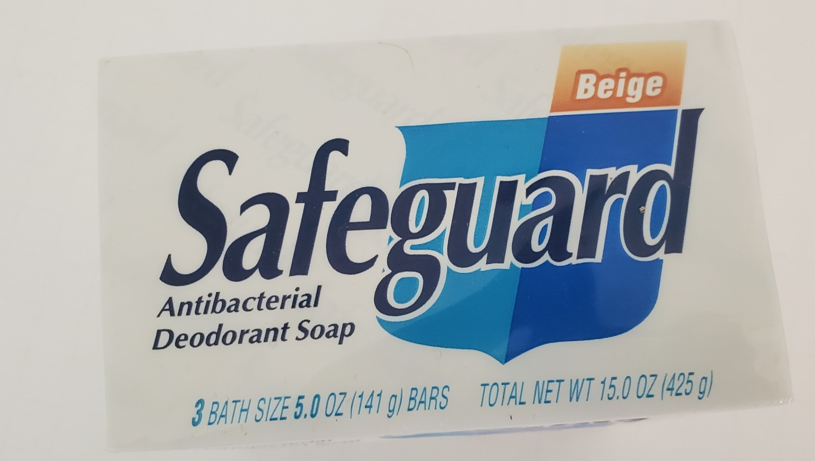 Vintage 1995 Safeguard Beige Antibacterial Bar Soap 3 Pack Bath Size 5oz Each