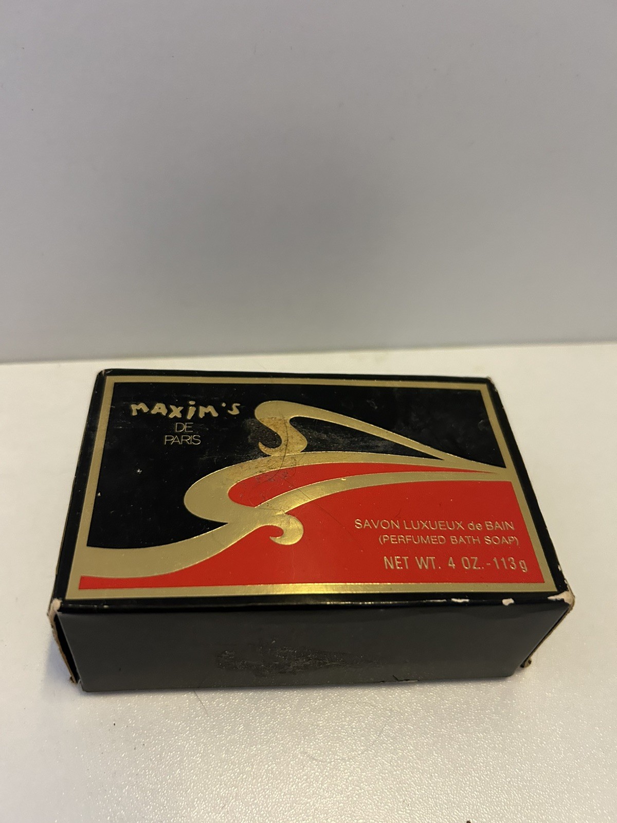Maxim’s De Paris Perfumed Bath Soap 4 Oz 113G Vintage