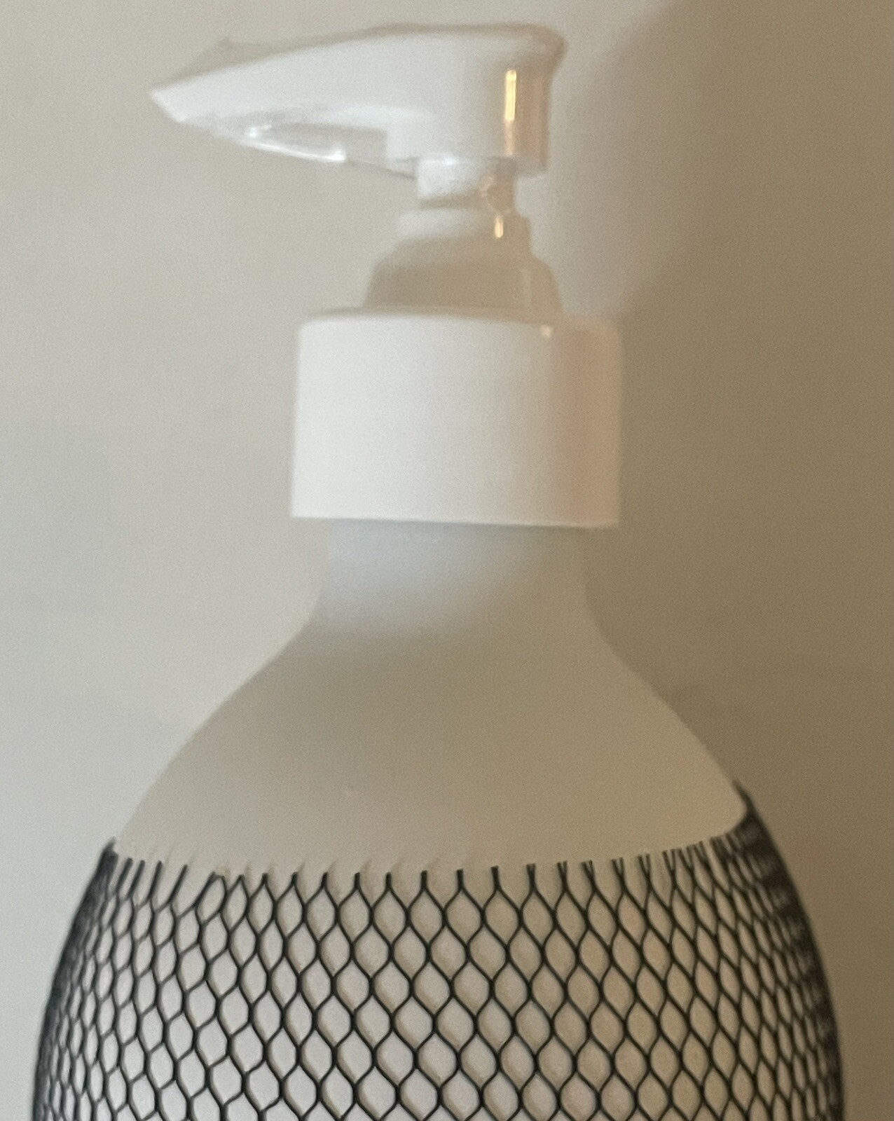 SAVON LIQUIDE DE MARSEILLE THE BLANC SOAP WHITE TEA GLASS PUMP BOTTLE 16.7 OZ