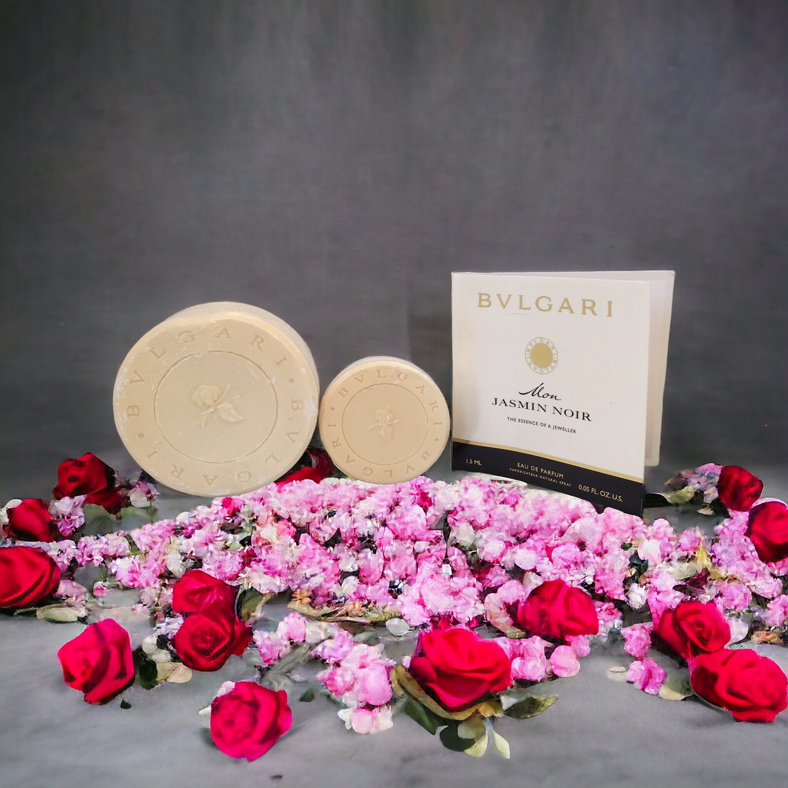 Lot of 2 Bvlgari ~ Au the Blanc (White Tea) Savon Soaps Sealed 5.3oz. + 1.76oz.