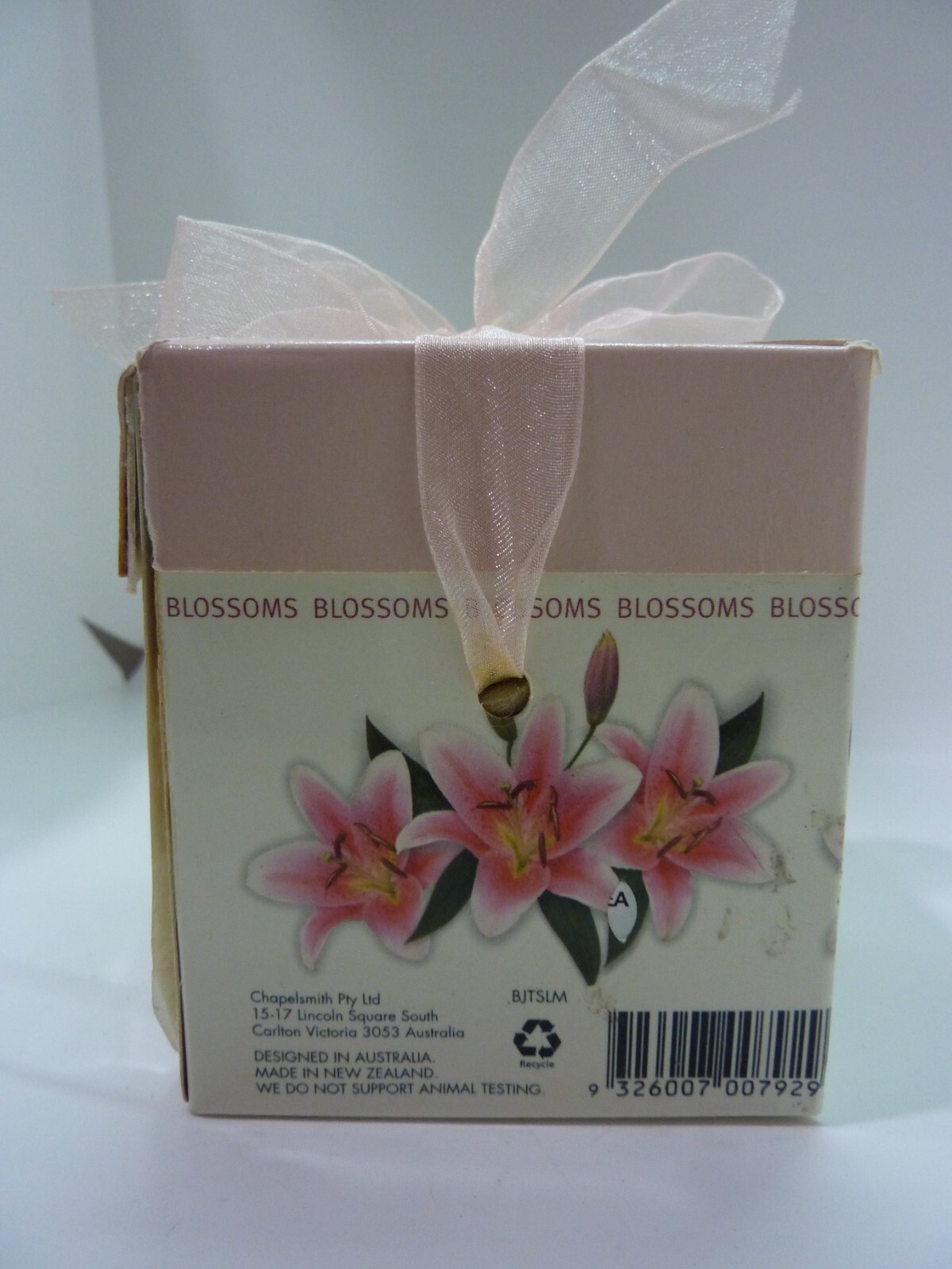 LOVE IN THE MIST 3 SCENTED BATH SOAP BARS kiss of rosehip 100g x 3 NEW AUSTRALIA