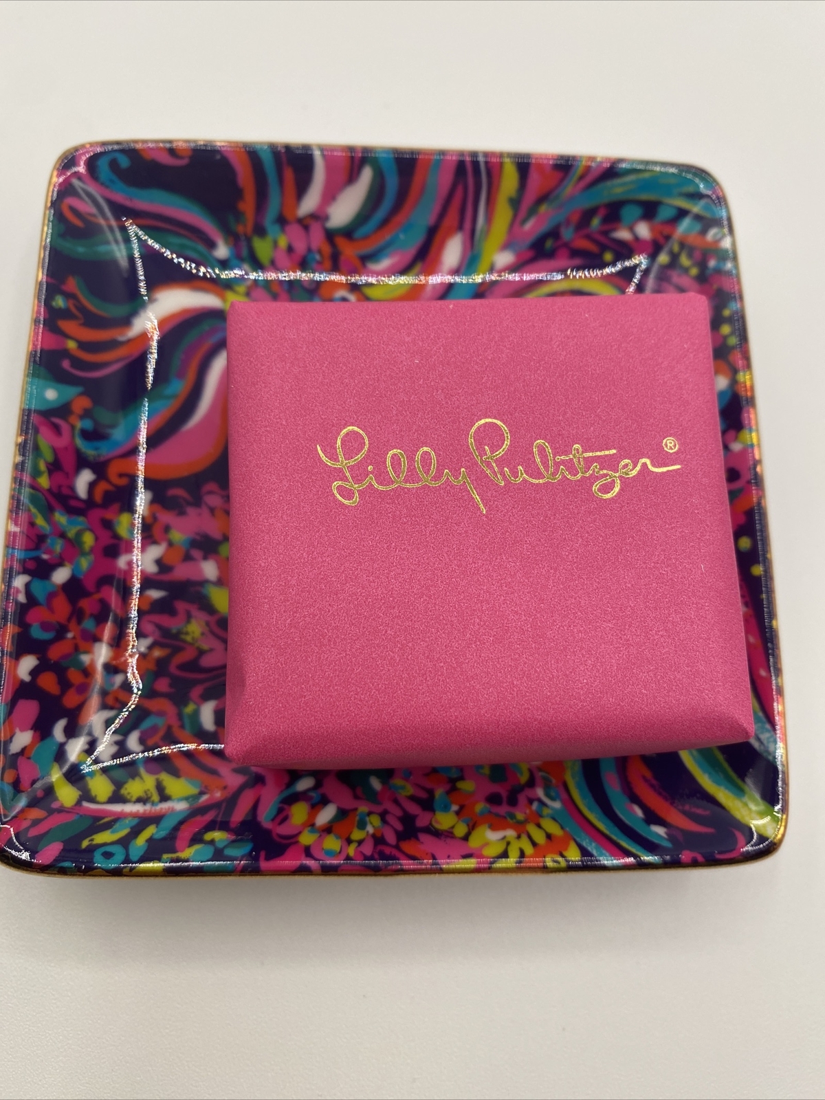 New Lilly Pulitzer SOAP & TRAY SET Featured in Beach Loot Pink Blue PERFECT GIFT