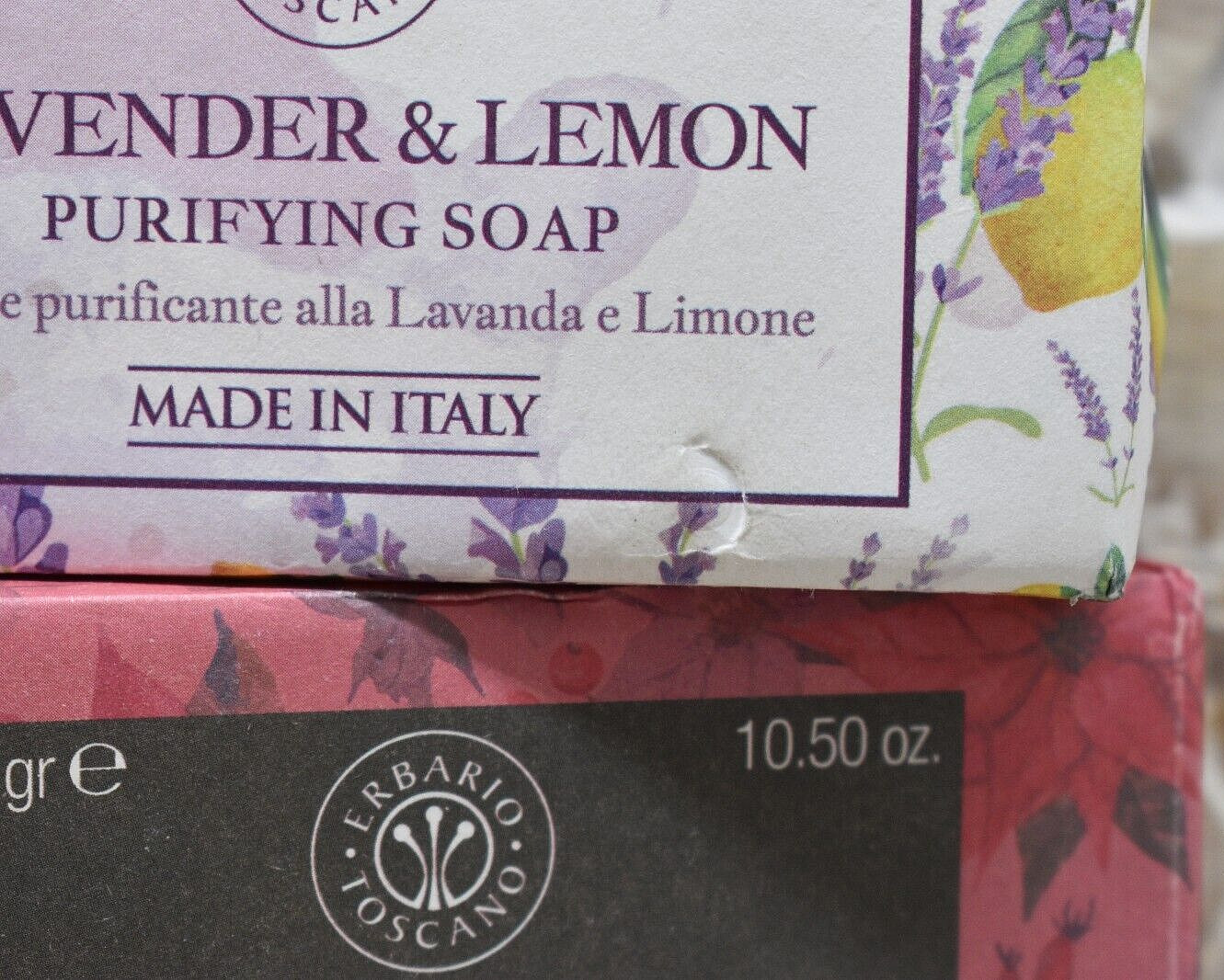 1 set of ERBARIO TOSCANO Pine Wood Vegetable Soap & Lavender Lemon Soap Bars