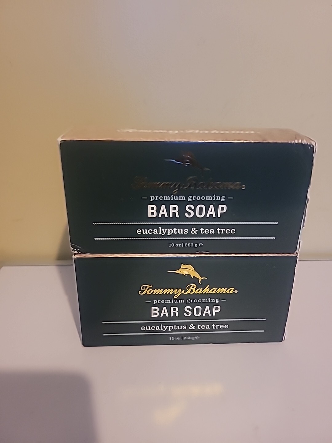 Tommy Bahama Bar Soap Eucalyptus and & Tea Tree – 10 oz Lot Of 2