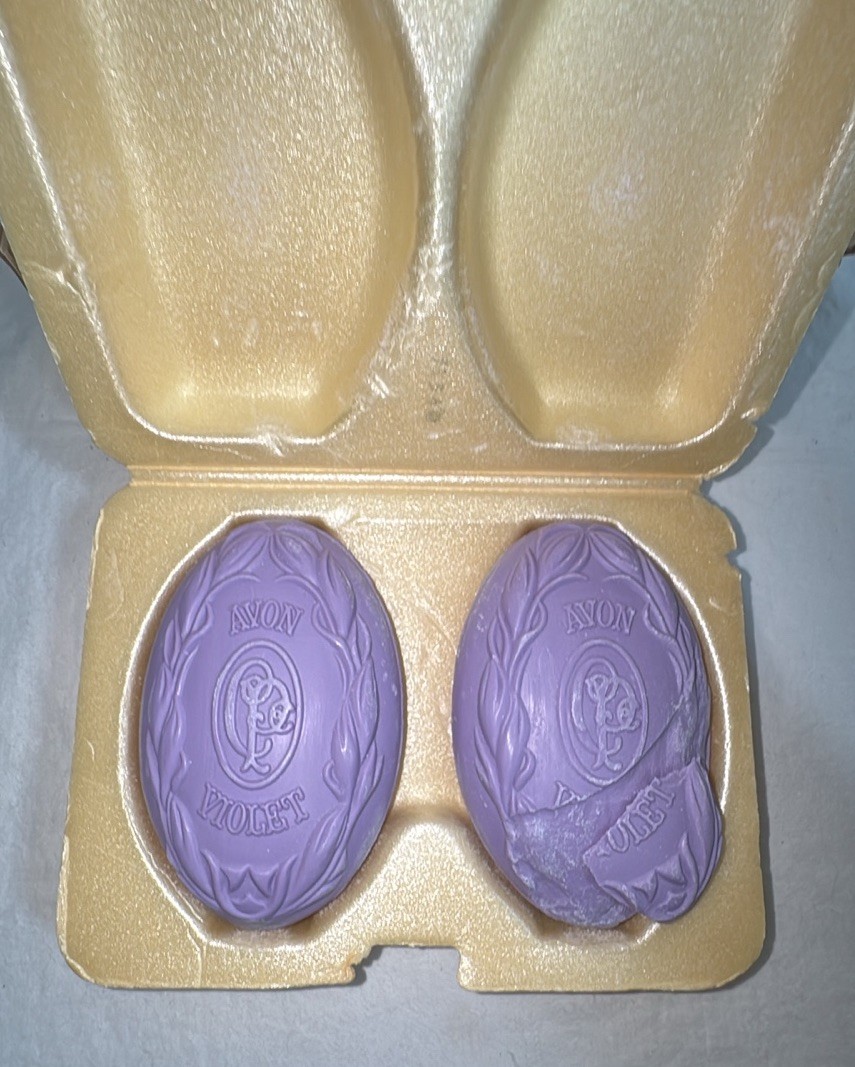 Vintage AVON 1980 Anniversary California Perfume Co. Violet Soaps NIB NOS