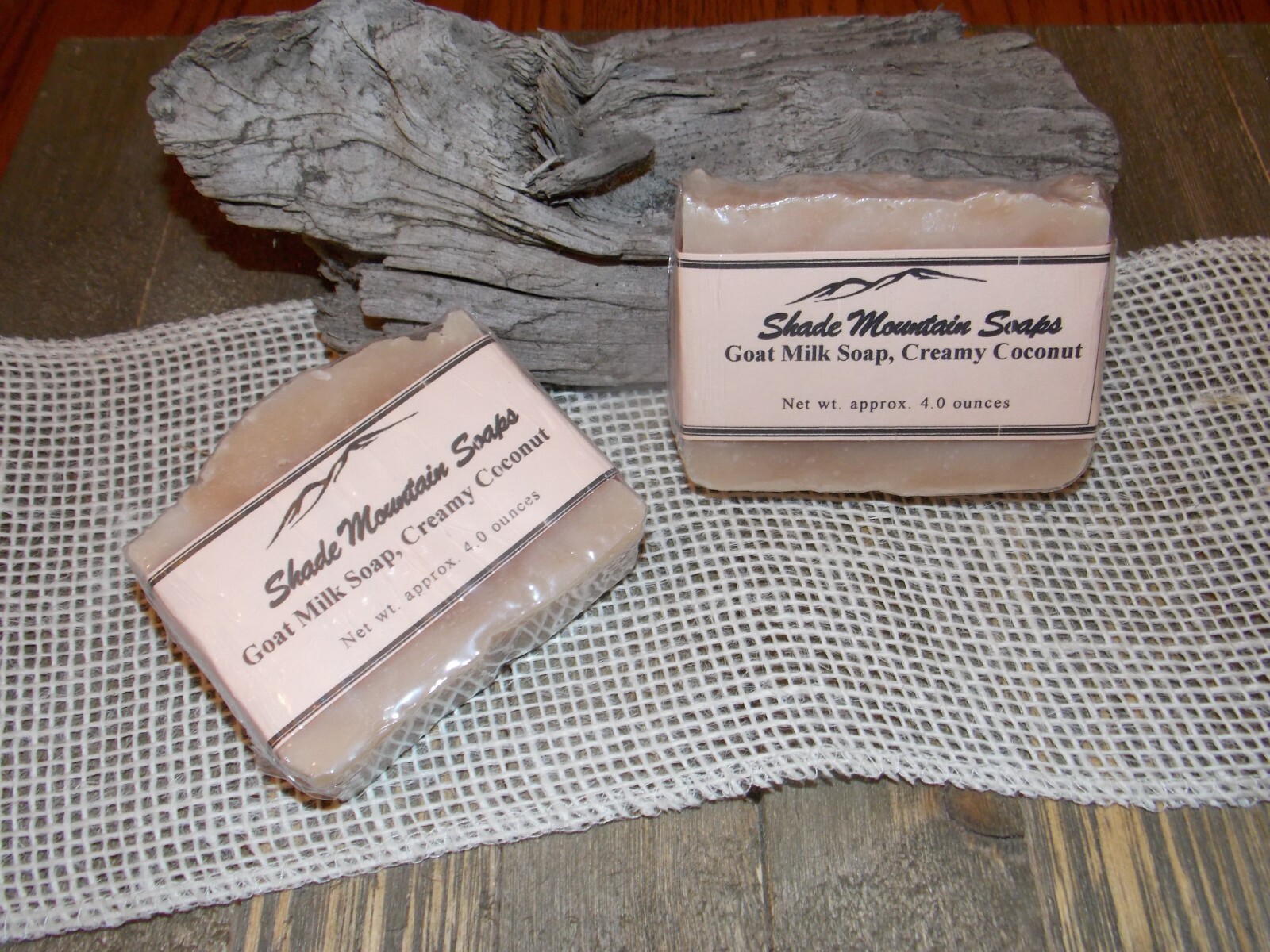Goat Milk Soap Homemade / Handmade Moisturizing – 4 oz bar – Creamy Coconut