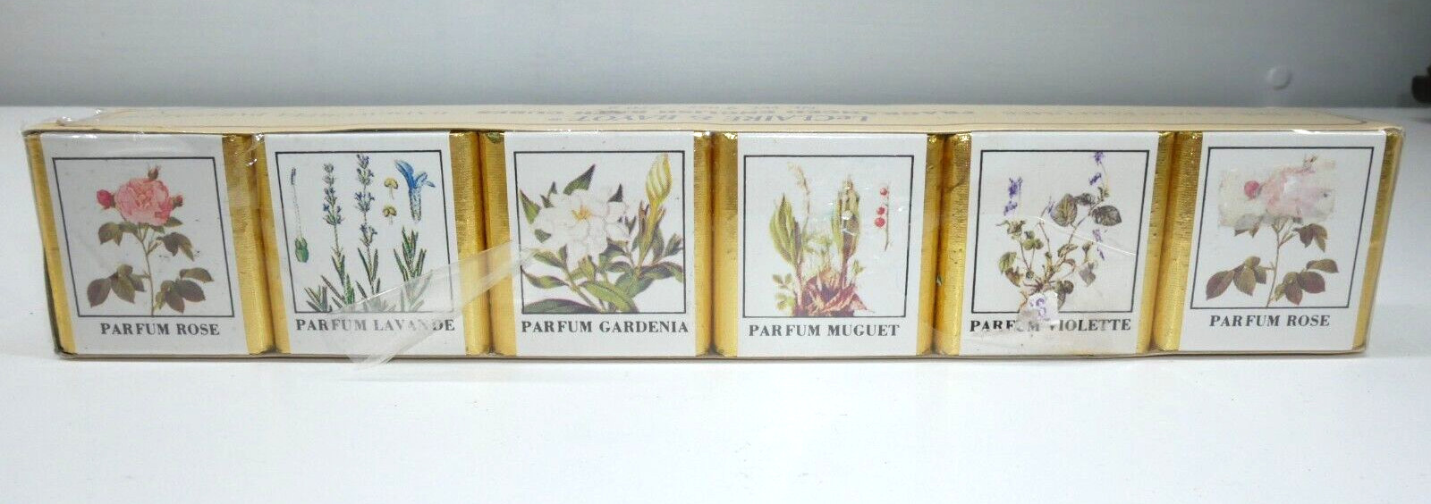 LeClaire & Bayot, Inc. English Country Garden Fragranced Perfume Bath Cubes