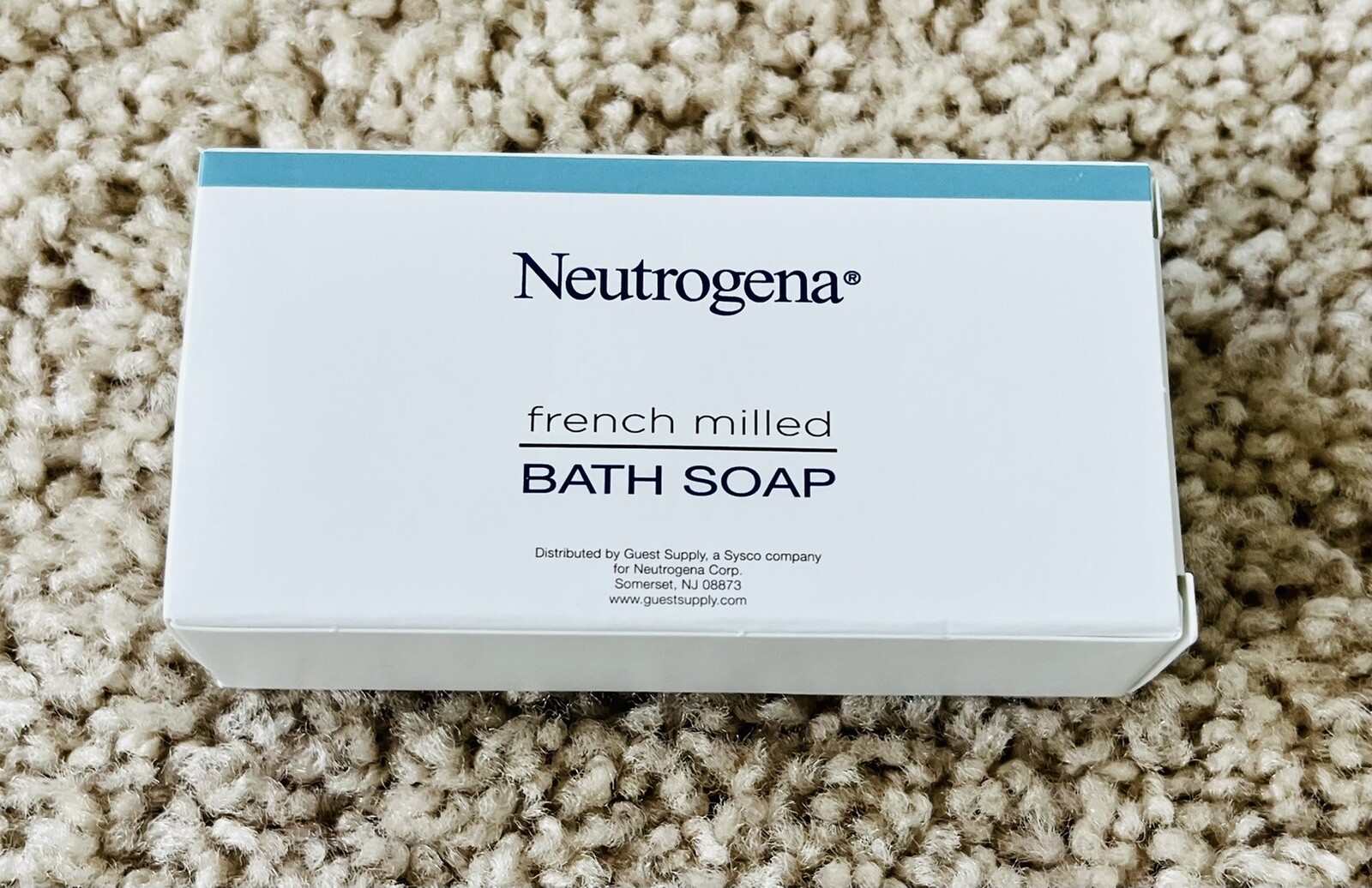Neutrogena French Milled Fine Moisturizing Clean Textured Bath Face Soap Hilton