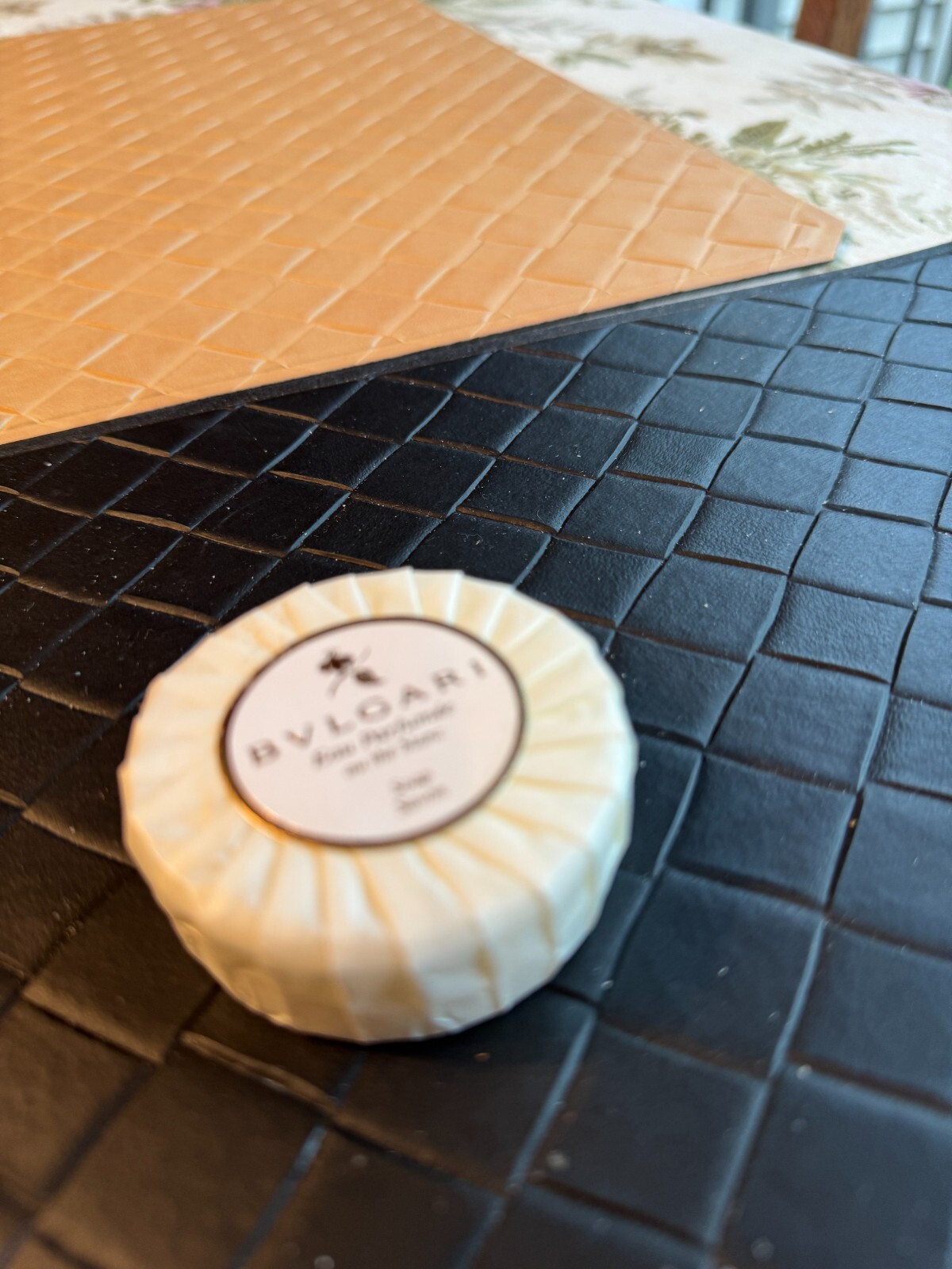 Bvlgari Eau Perfumee au the blanc Round Soap 1.7 oz New
