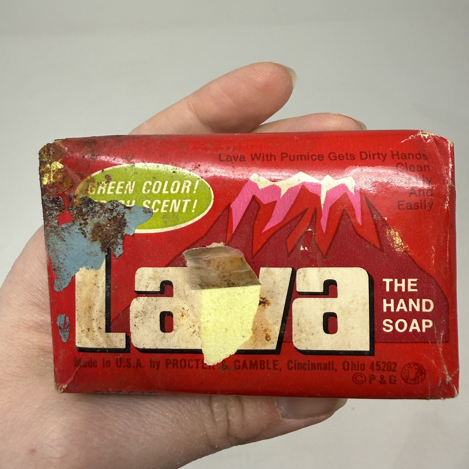 Vintage LAVA Green Bar The Hand Soap New/Old Stock Bathroom