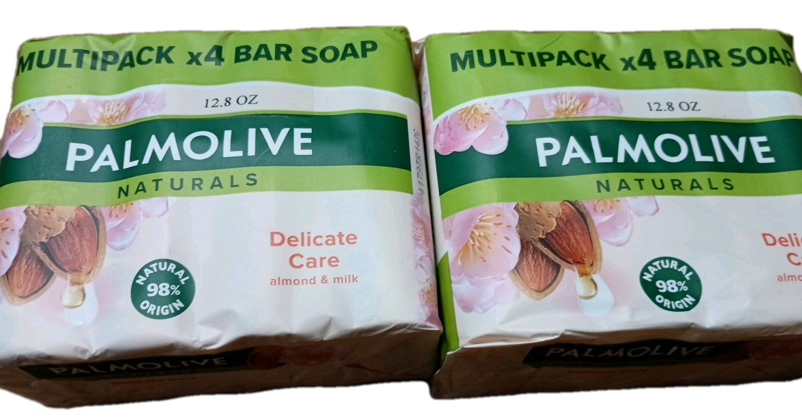 Palmolive Bar Soap Natural Delicate Care Almond & Milk 4 bars Multipack Lot of 2