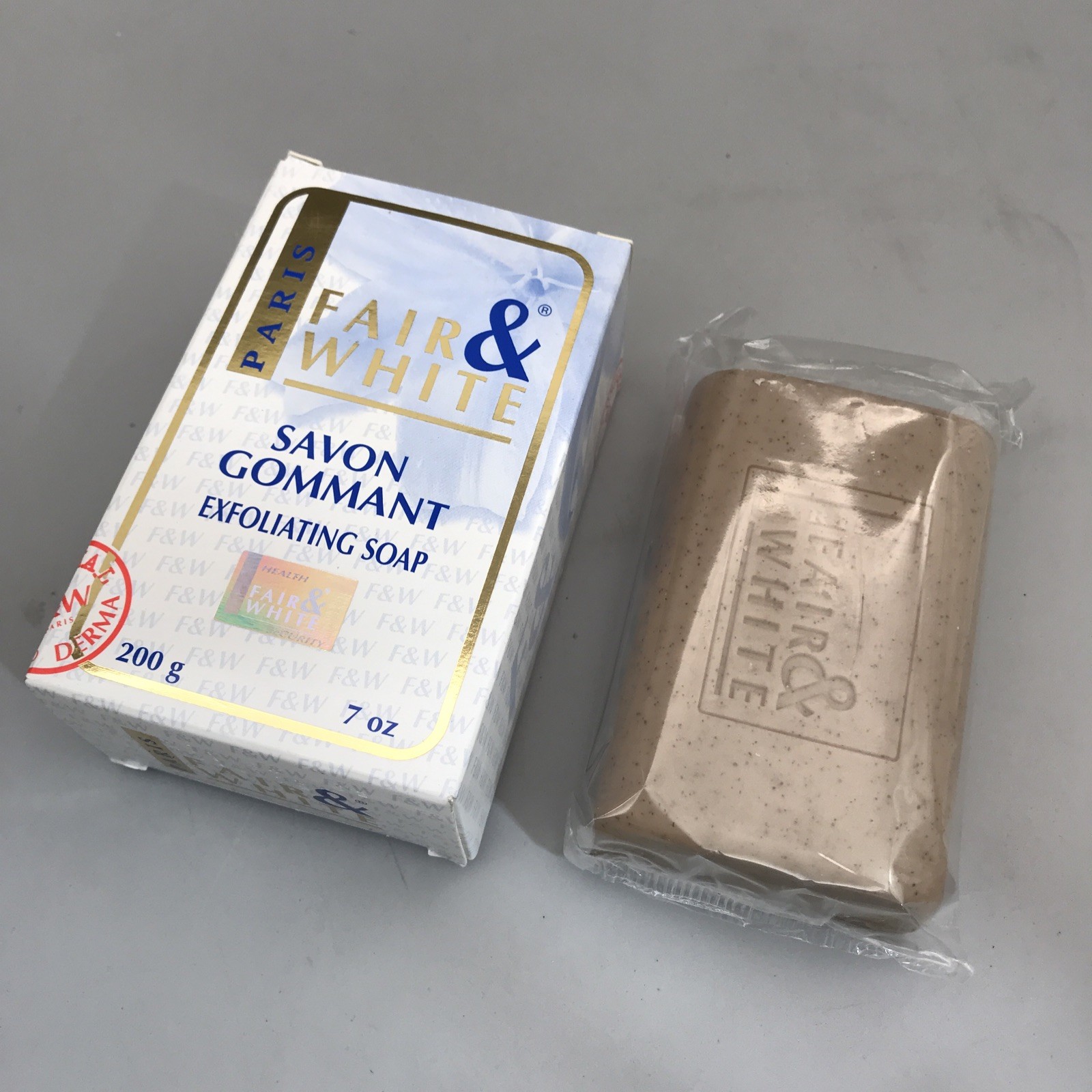 Fair and White Savon Gommant Exfoliating Skin Soap – 7oz Brand New