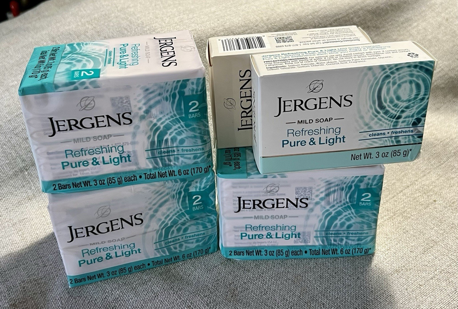 Jergens Refreshing Pure & Light mild bar soap 8 Bars Total