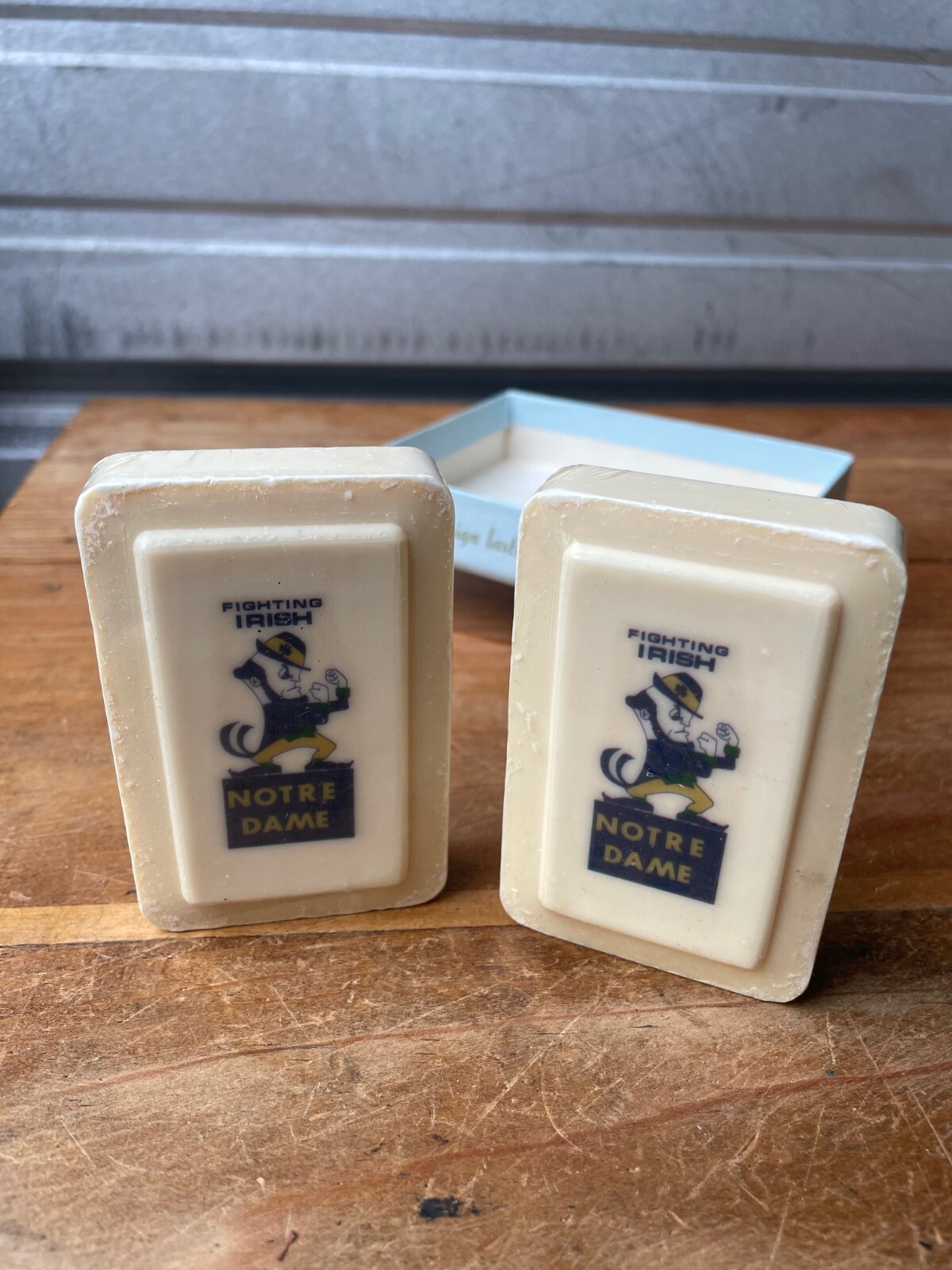 NEW NOS Vintage Katherine Gray French Milled Soap Notre Dame Fighting Irish