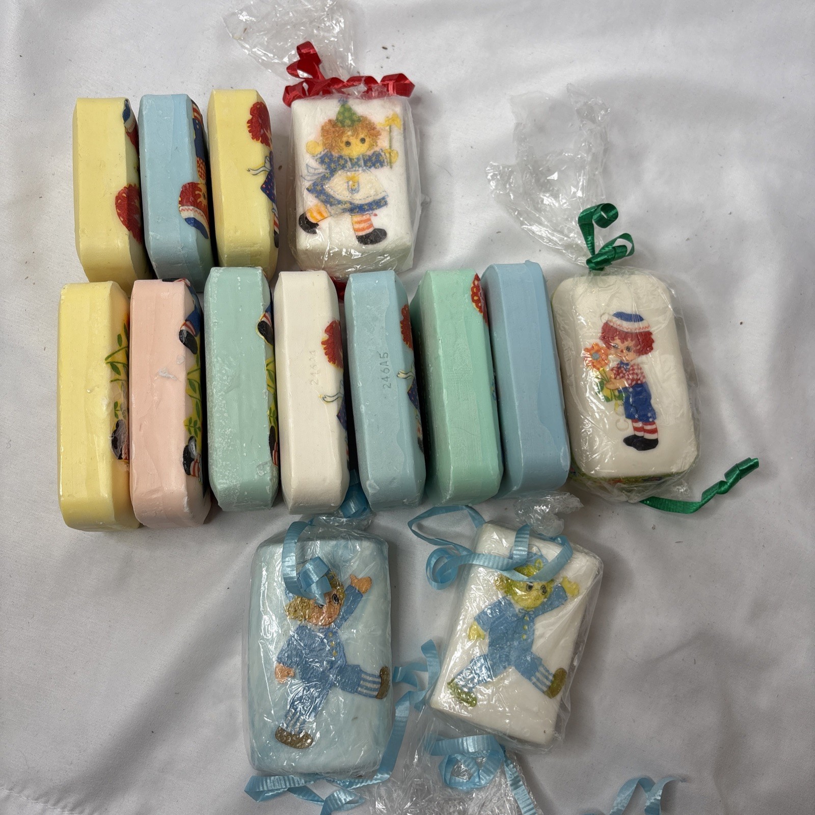 Vtg Katherine Gray Raggedy Ann & Andy Lot Of 14 Bar Soaps Collectible Unused