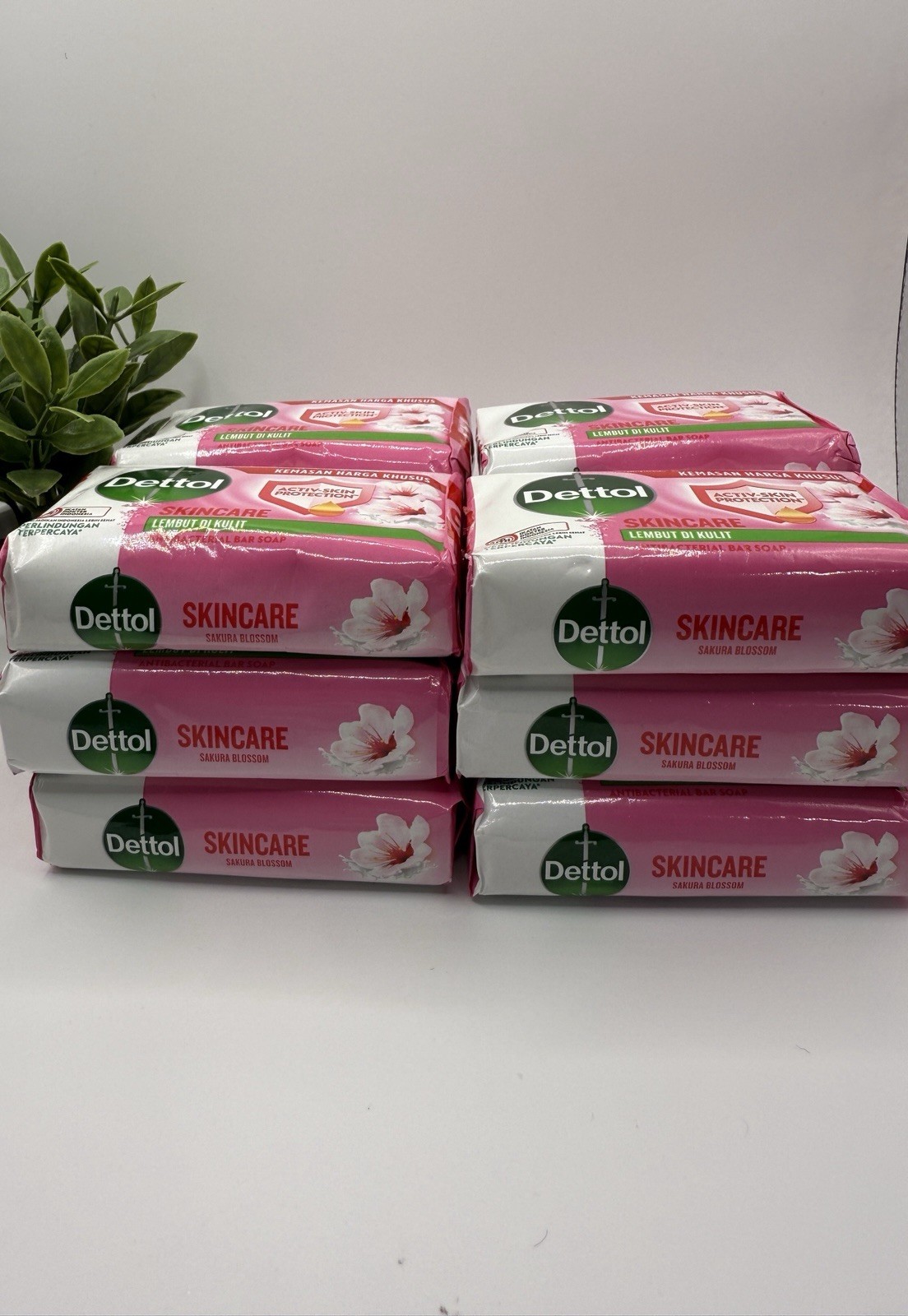 Dettol Skincare Antibacterial Bar Soap Sakura Blossom 100g Multipack 12 Bars