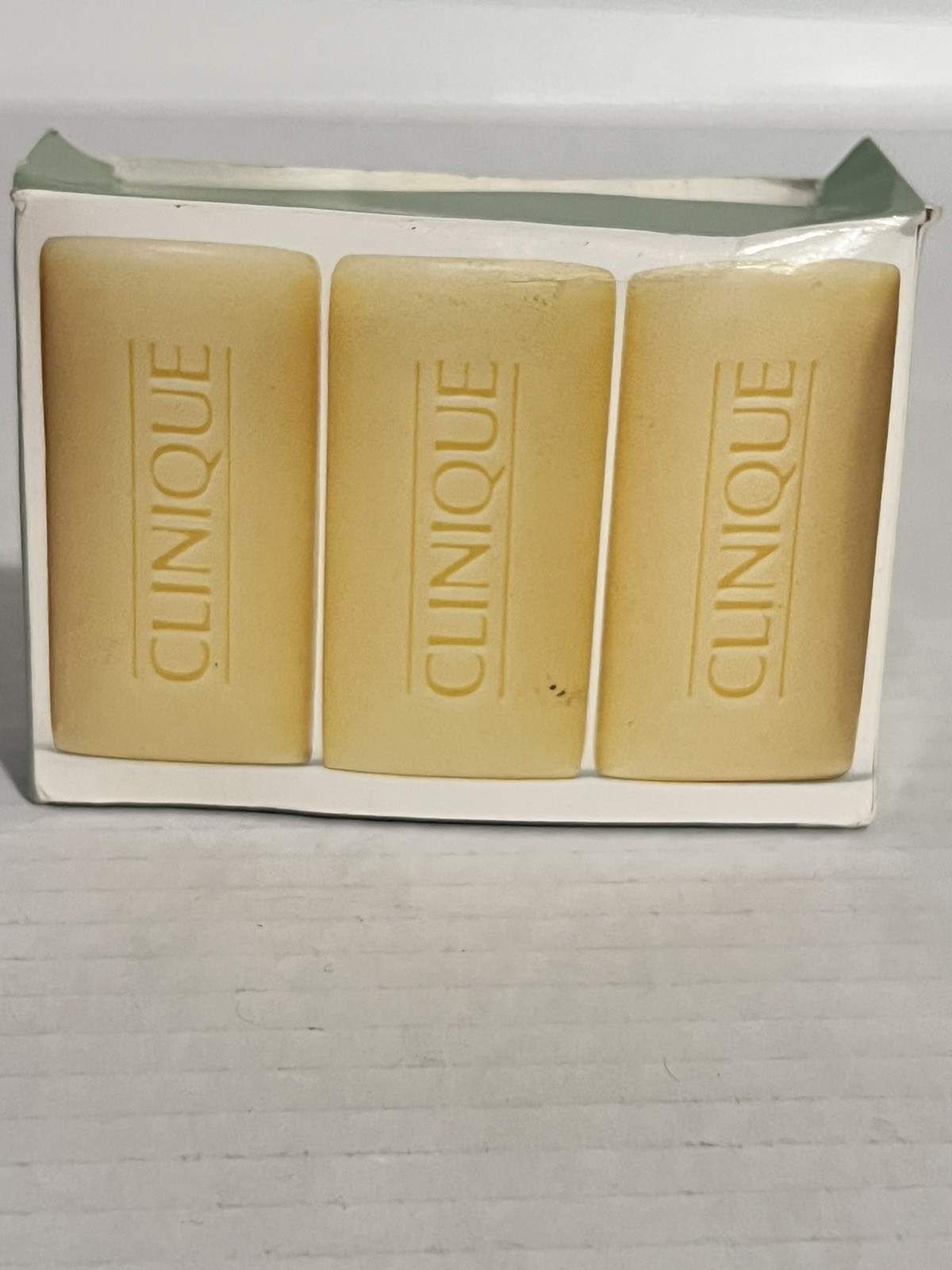 Clinique 3 Mini Bar Soap Mild For Skin Type 2 Dry Combination 1.5oz sealed RARE