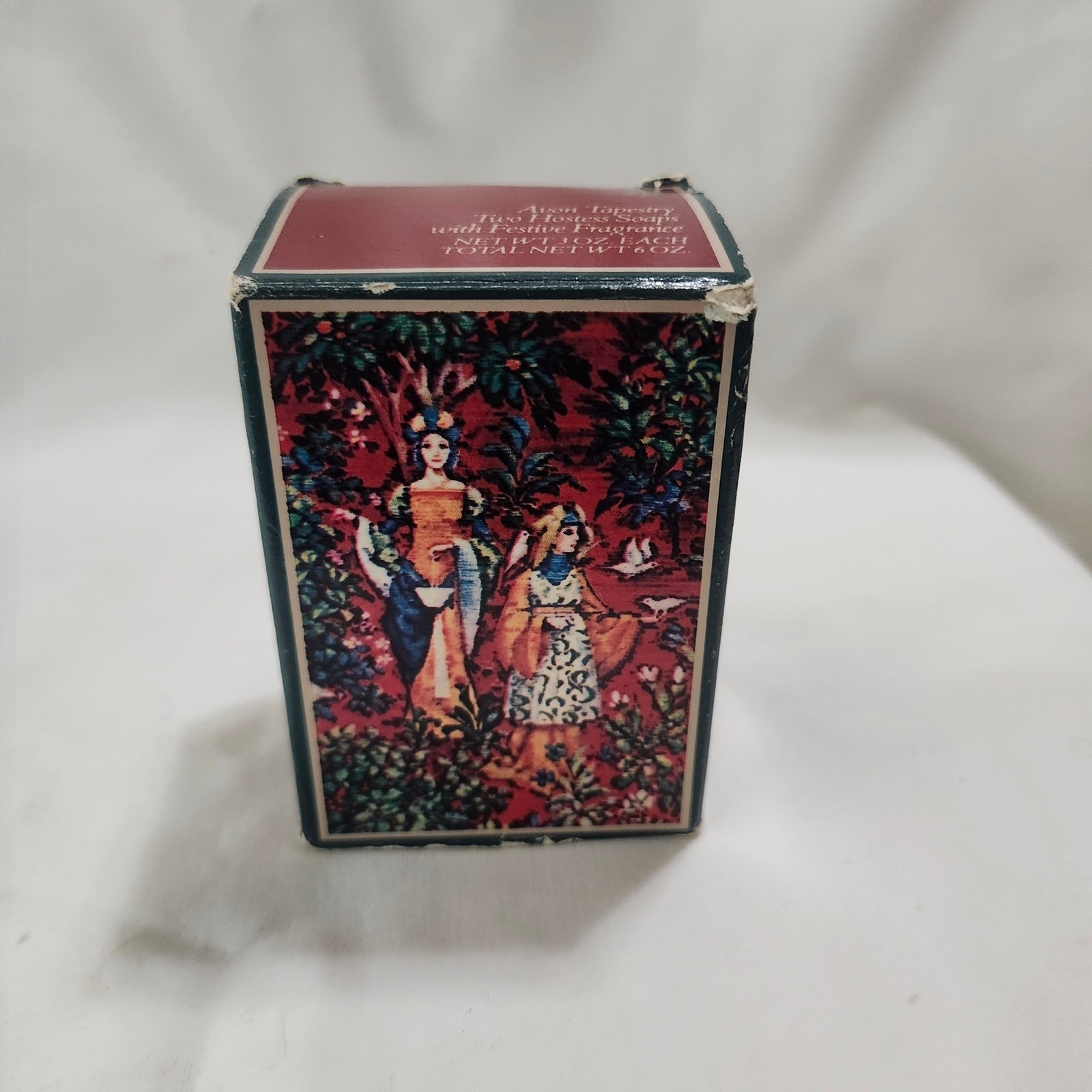 Avon Tapestry Two Hostess Soaps with Festive Fragrance NIB Unicorn Medieval B17