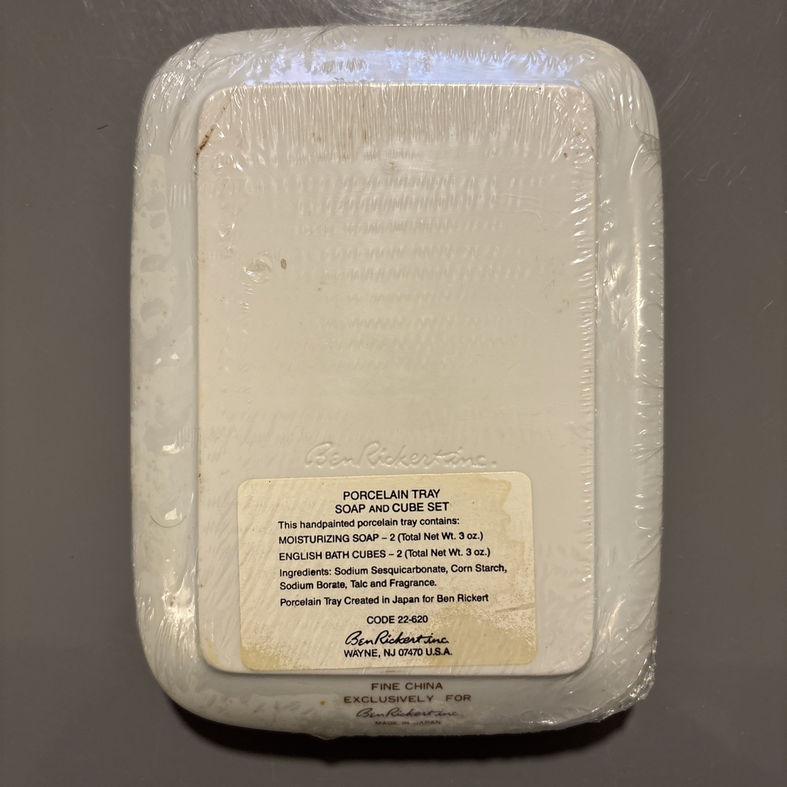 Vintage Sealed Ben Rickert – Porcelain Tray + 2 Moisturizing Soap + 2 Bath Cubes