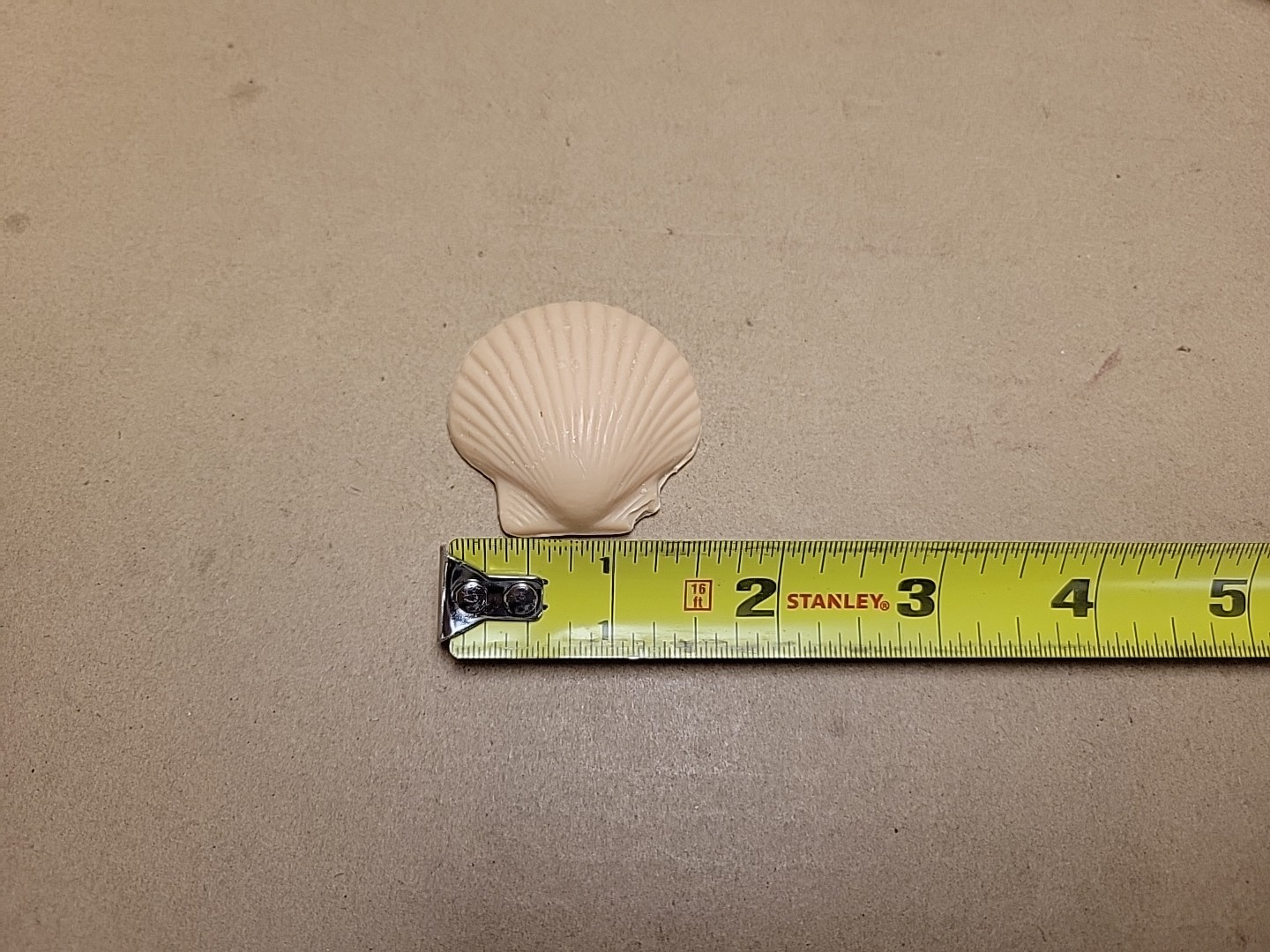 Lot 27 Assorted Sea shells & Flowers Decorative Soap *SEE PICS