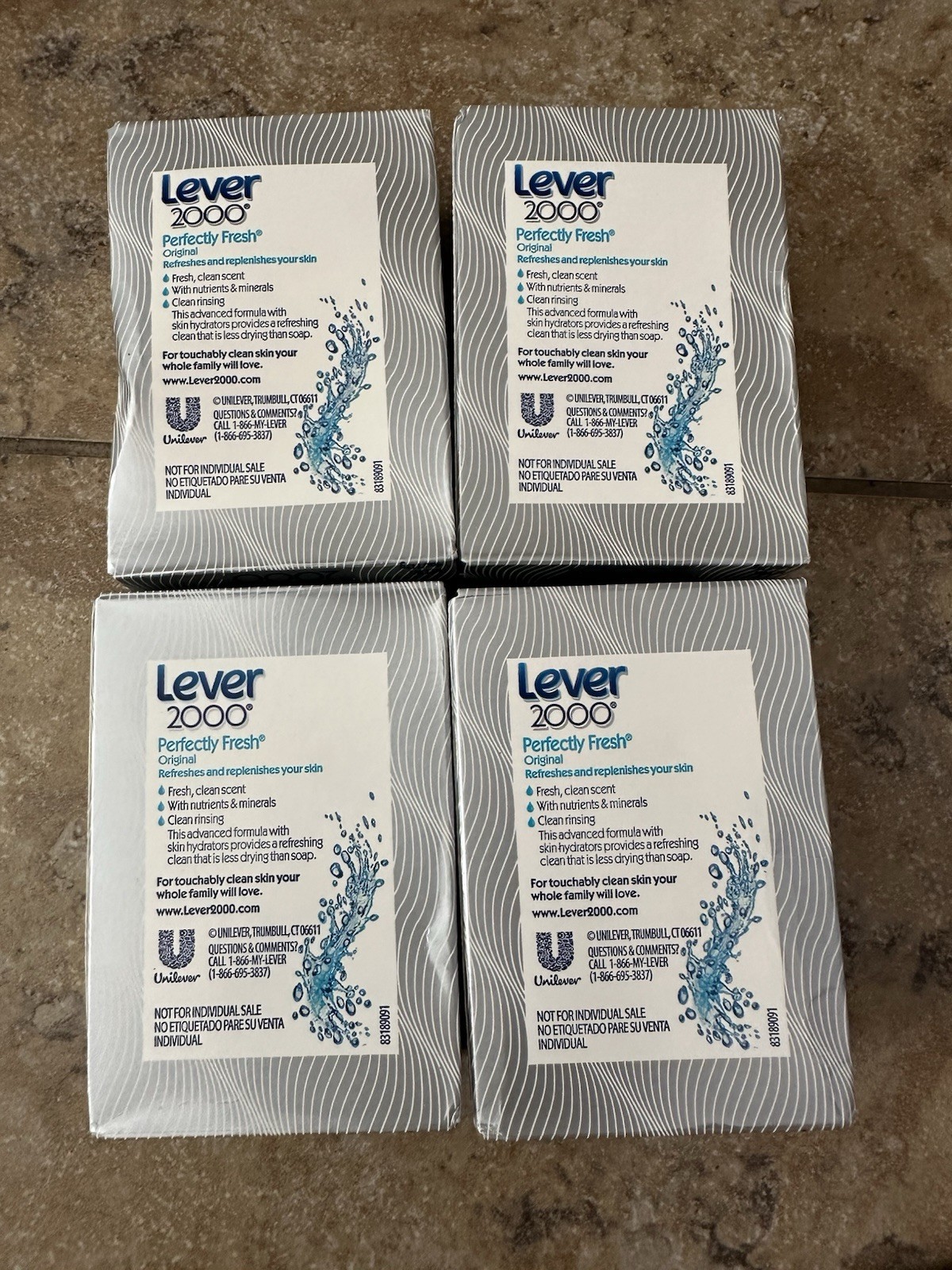 Lever 2000 Perfectly Fresh Bar Body Cleanser 4 oz Lot of 4 NEW Discontinued