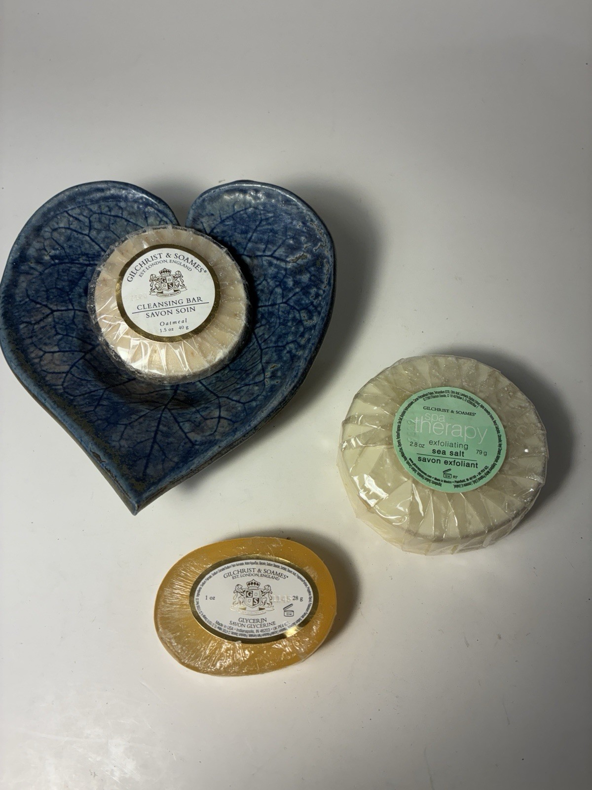 Gilchrist & Soames Soap Lot Oatmeal, Sea Salt Exfoliating Soap, Glycerin + Dish