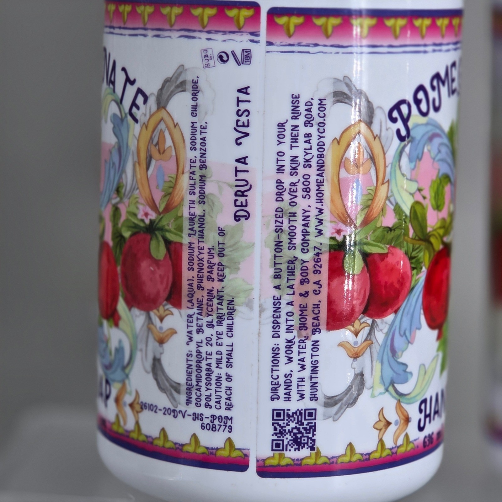 Home and Body Co Hand Soap Unisex 21.5oz Pomegranate Deruta Vesta 2 Pack New