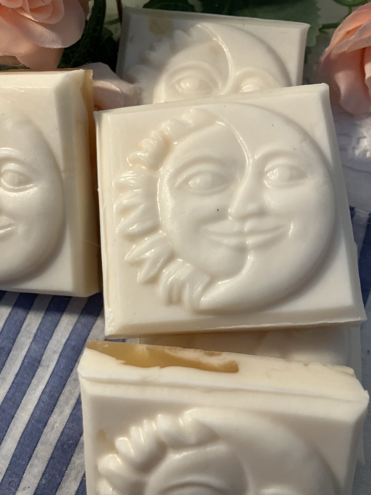 Handmade Glycerin/Goatmilk & HoneySoap~Organic Natural Oils~CHAMOMILE NEROLI-3oz
