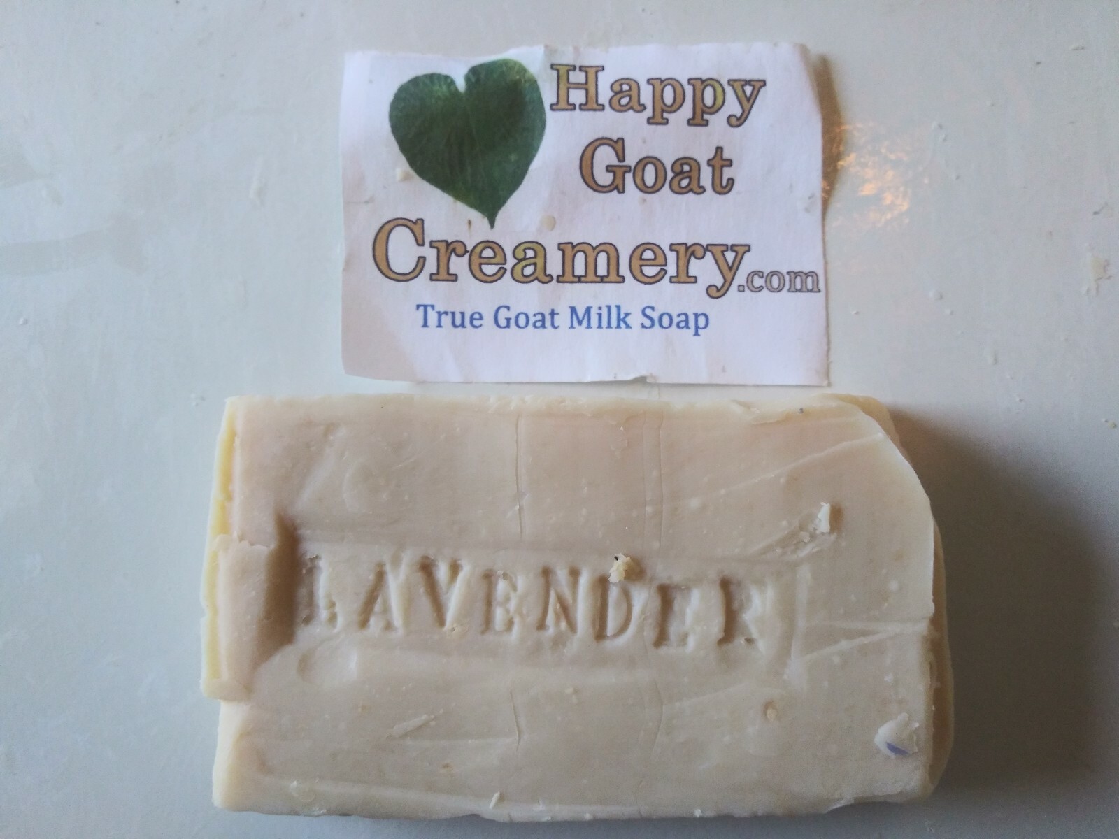 5 BARS GOAT MILK SOAP ESSENTIAL OIL LAVENDER CEDAR EUCALYPTUS OATMEAL AND HONEY