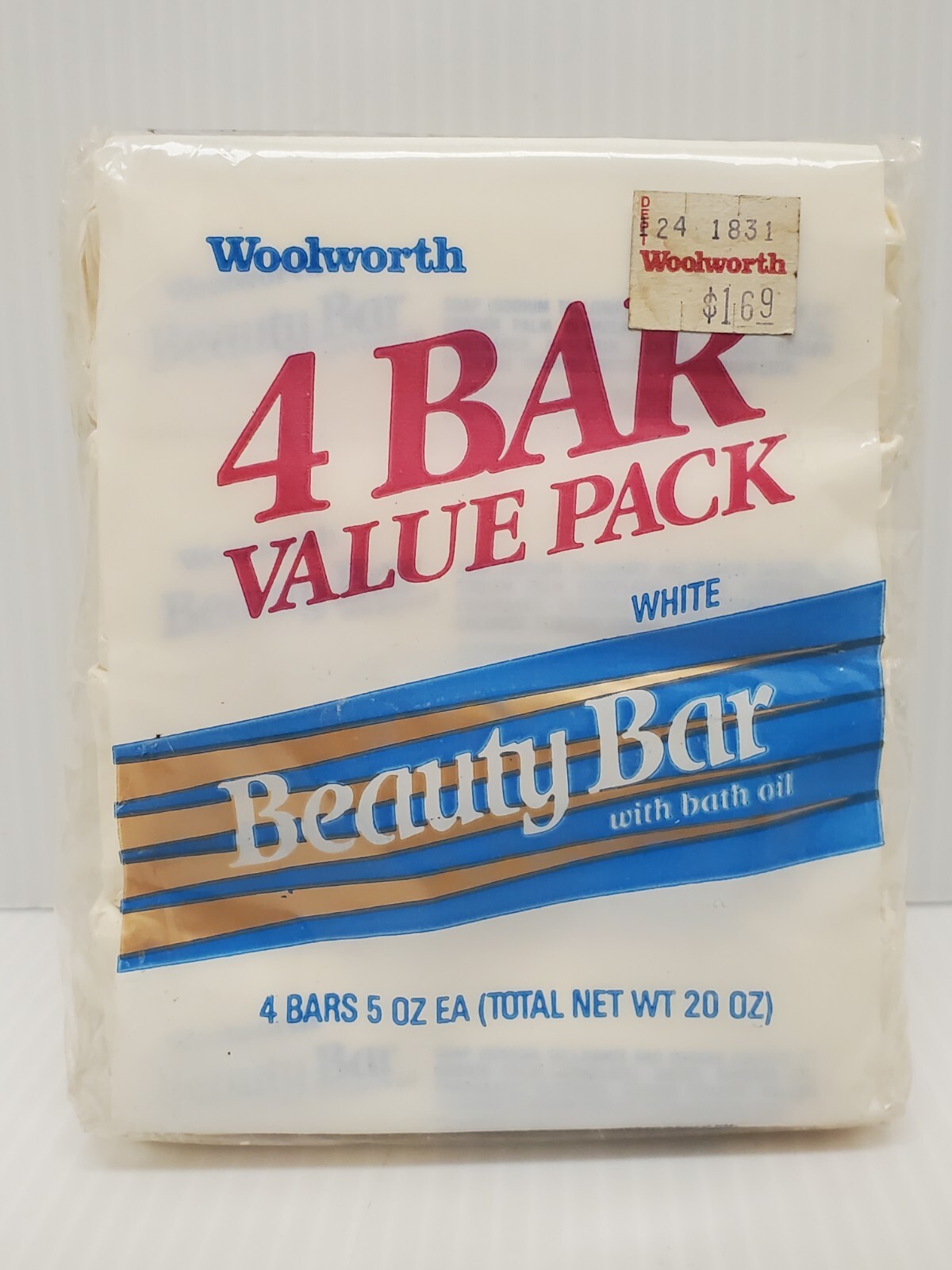 Vintage NOS WOOLWORTH White Beauty Bar with Bath Oil – 4 Bars Pack 5oz. each