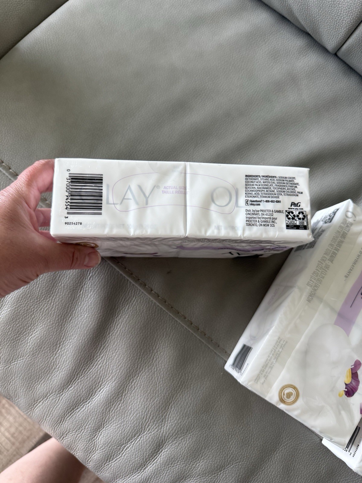 (3) Olay Age Defying With Vitamin E Bar Soap, 6 In Each Pack