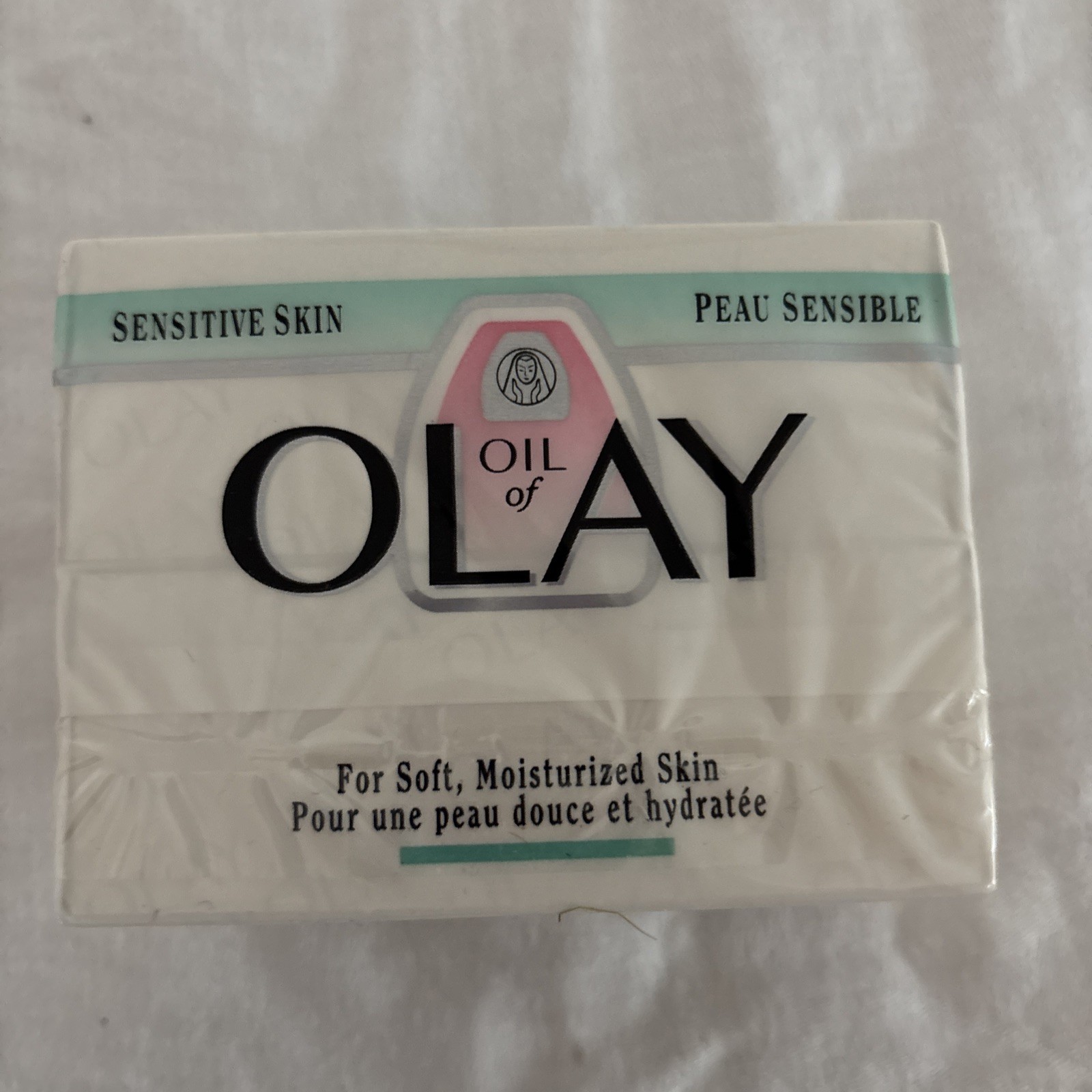 New Inbox Vintage Oil Of Olay Sensitive Skin Two Pack