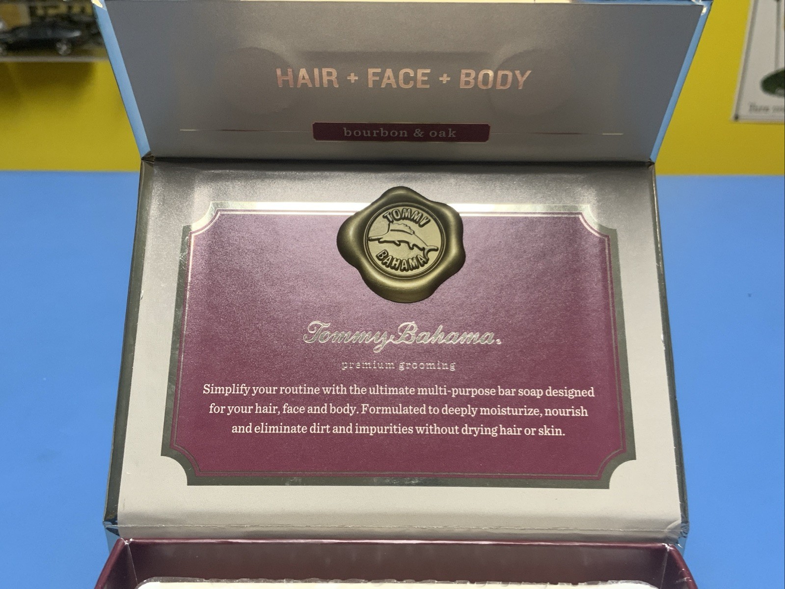 Tommy Bahama Bar Soap Bourbon & Oak 10 Oz Hair Face Body Damaged Box NEW