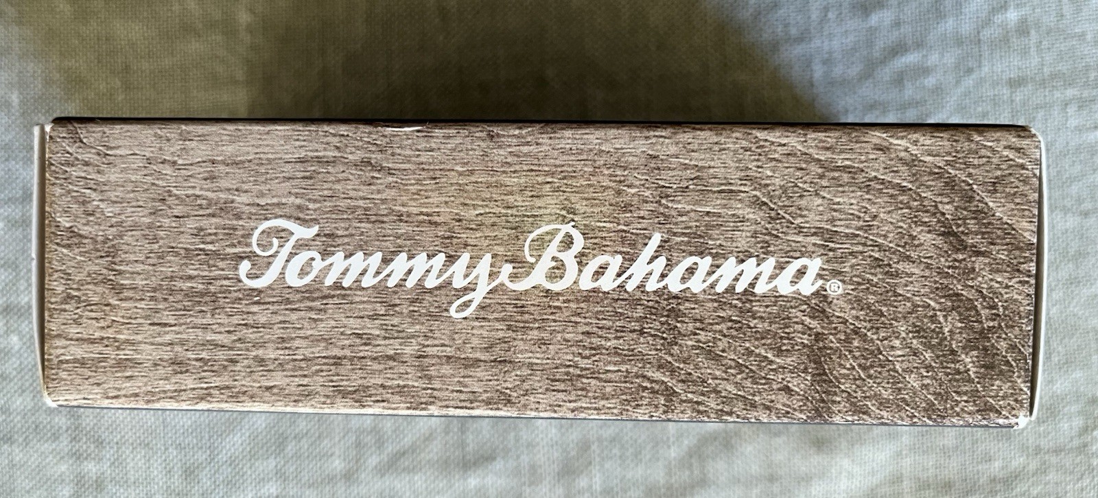 Tommy Bahama Men’s Premium Grooming 10 oz Bar Soap ~ Sandalwood & Musk