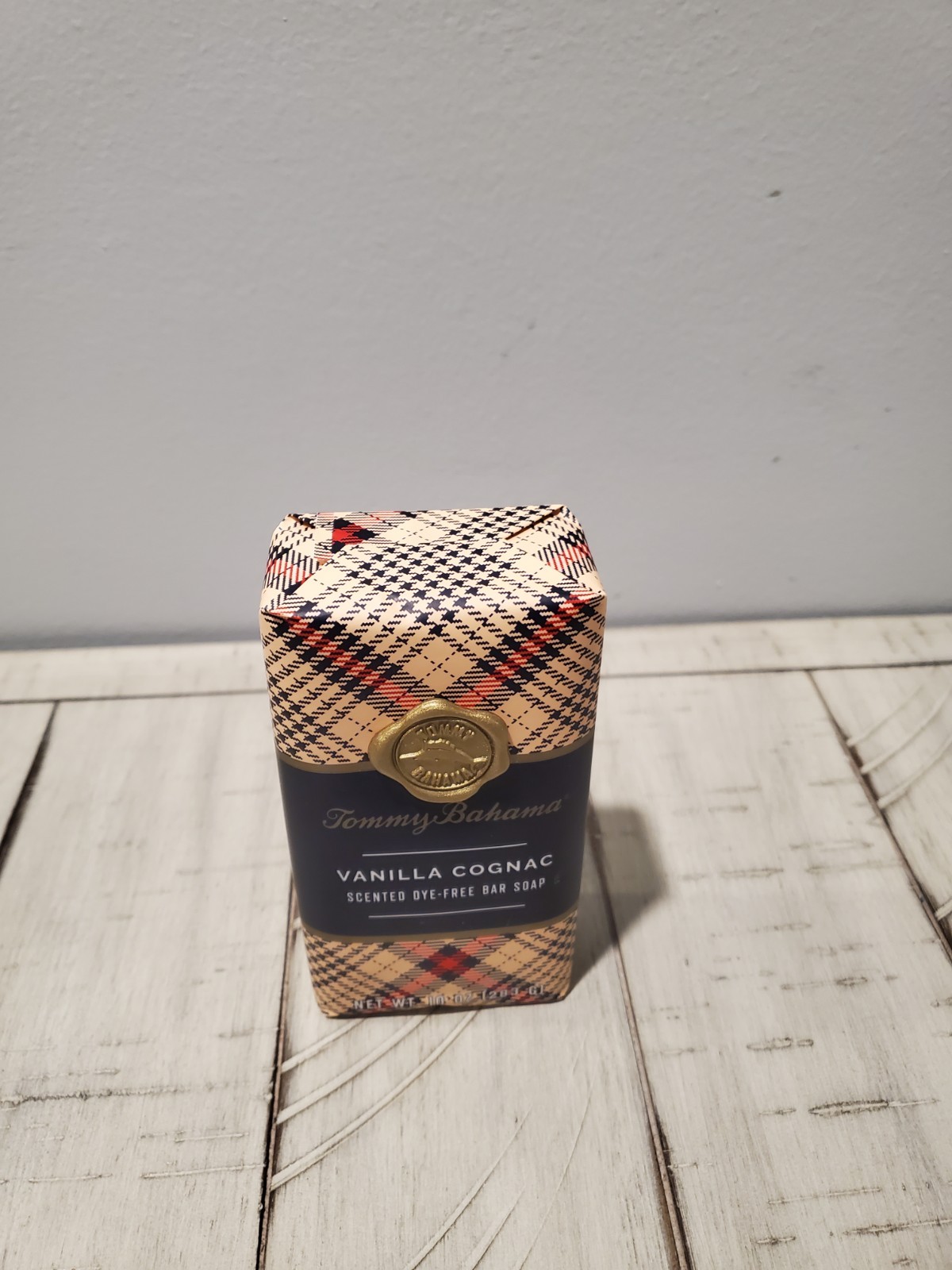 Tommy Bahama Vanella Cognac Scented Dye Free Bar Soap