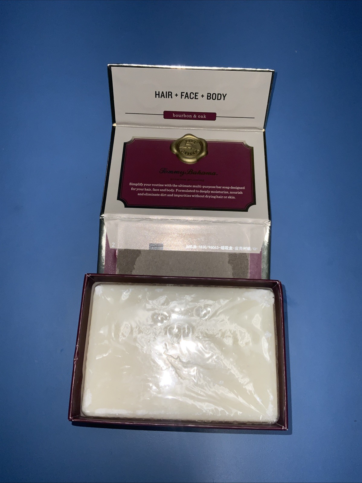Tommy Bahama Bar Soap Bourbon & Oak 10 Oz Hair Face Body Damaged Box NEW